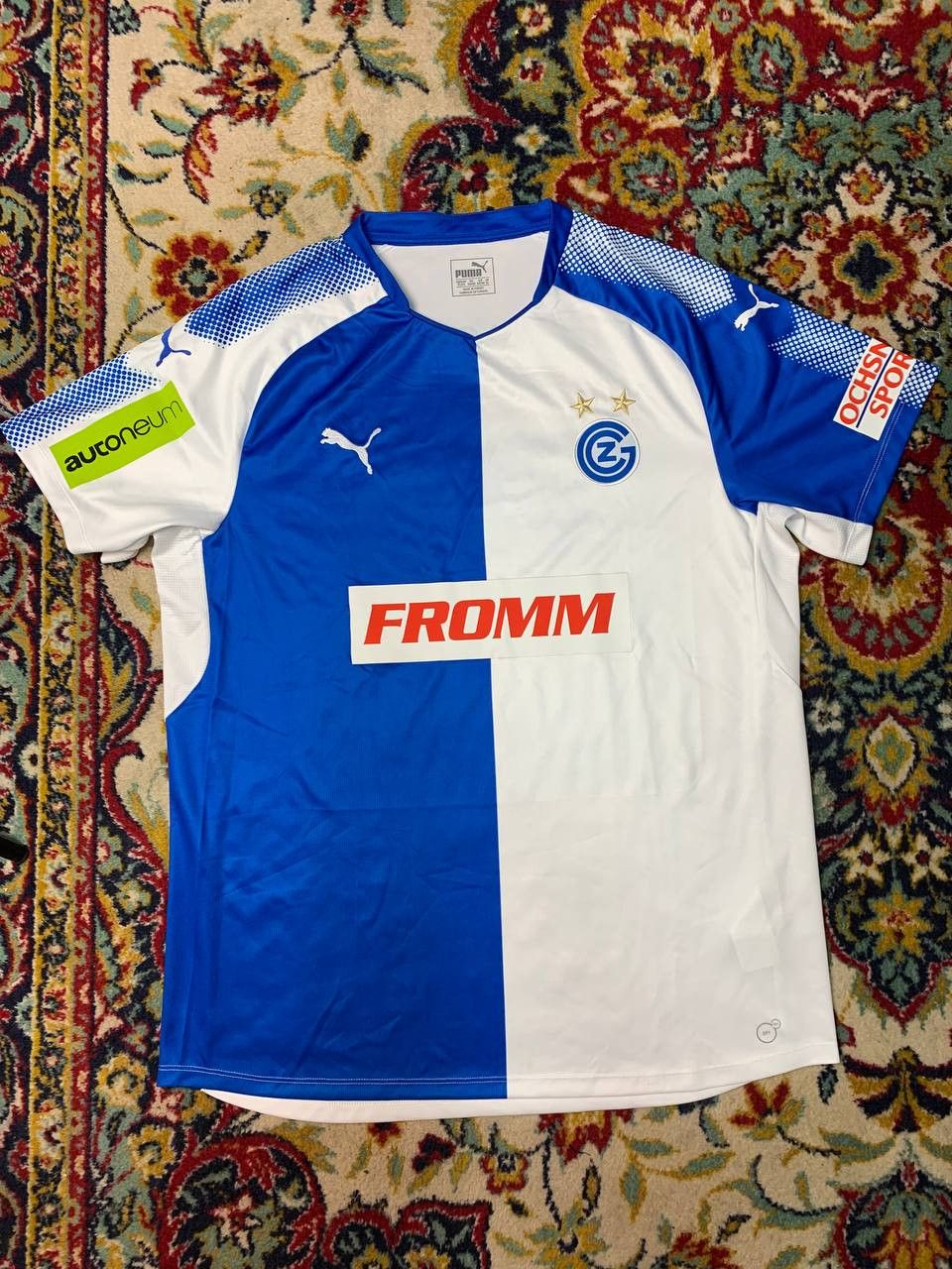 Puma Grasshoppers 2017 2018 Home Football Shirt Soccer Jersey Size US XL / EU 56 / 4 - 1 Thumbnail