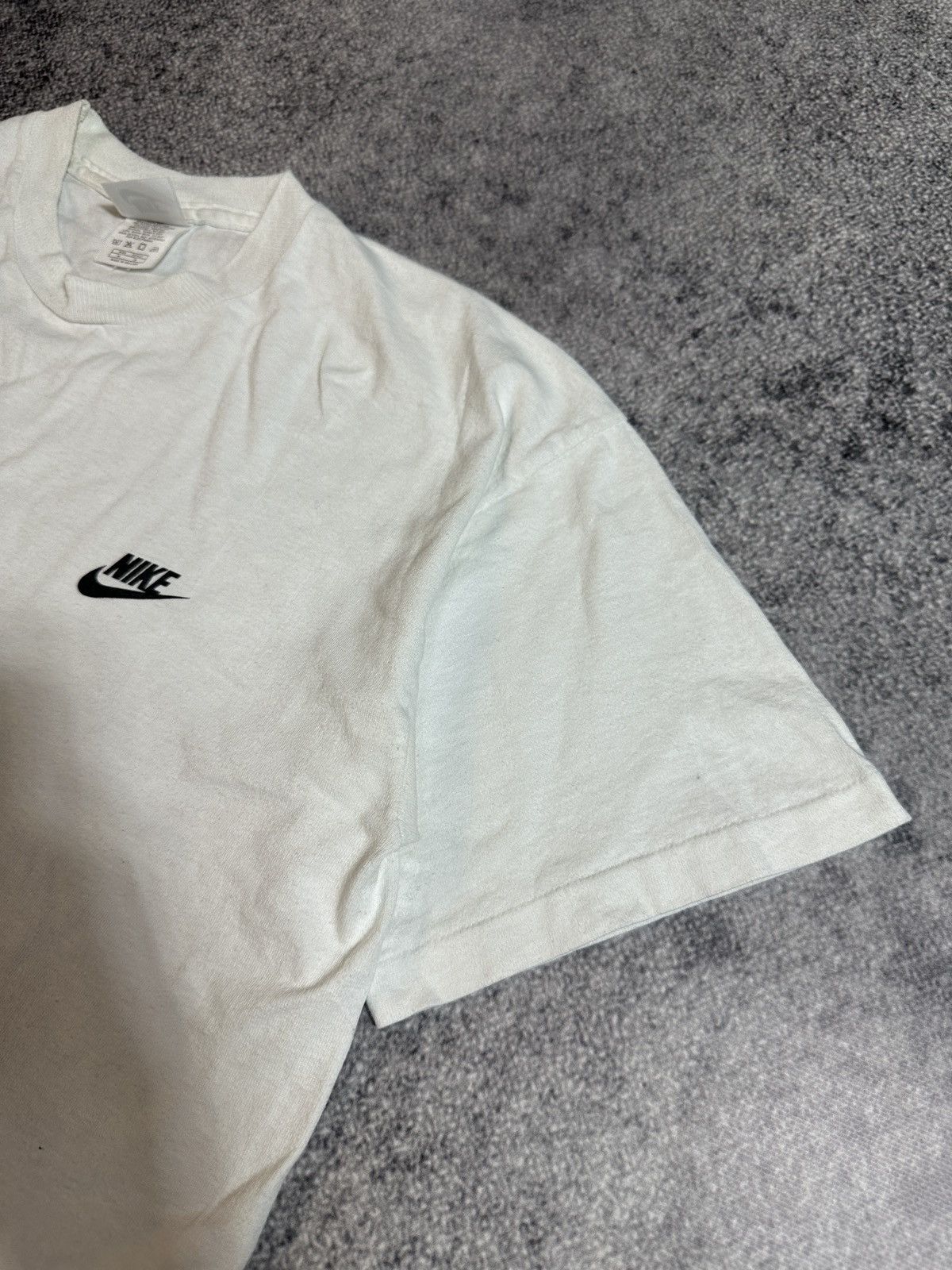 Nike × Vintage Y2K Vintage Nike Swoosh Logo T-shirt Streetwear USA Rare M Size US L / EU 52-54 / 3 - 2 Thumbnail