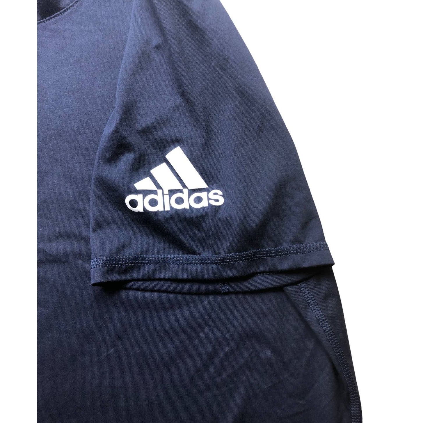 Adidas Adidas Freelift Navy Tshirt Three Stripe Logo Sleeve Size L Size US L / EU 52-54 / 3 - 2 Thumbnail