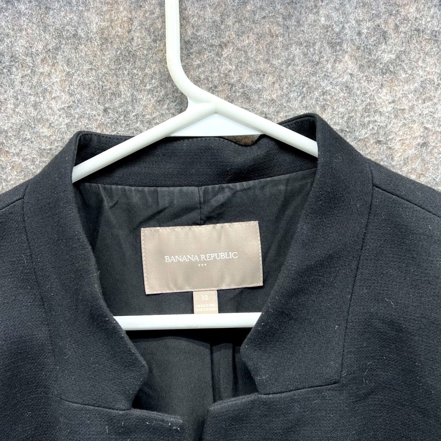 Banana Republic Banana Republic Blazer Women 12 Black Polyester Viscose Long Sleeve Dress Jacket Sports Style Basic Jacket Fall Winter Womens Size XL / US 12-14 / IT 48-50 - 7 Thumbnail