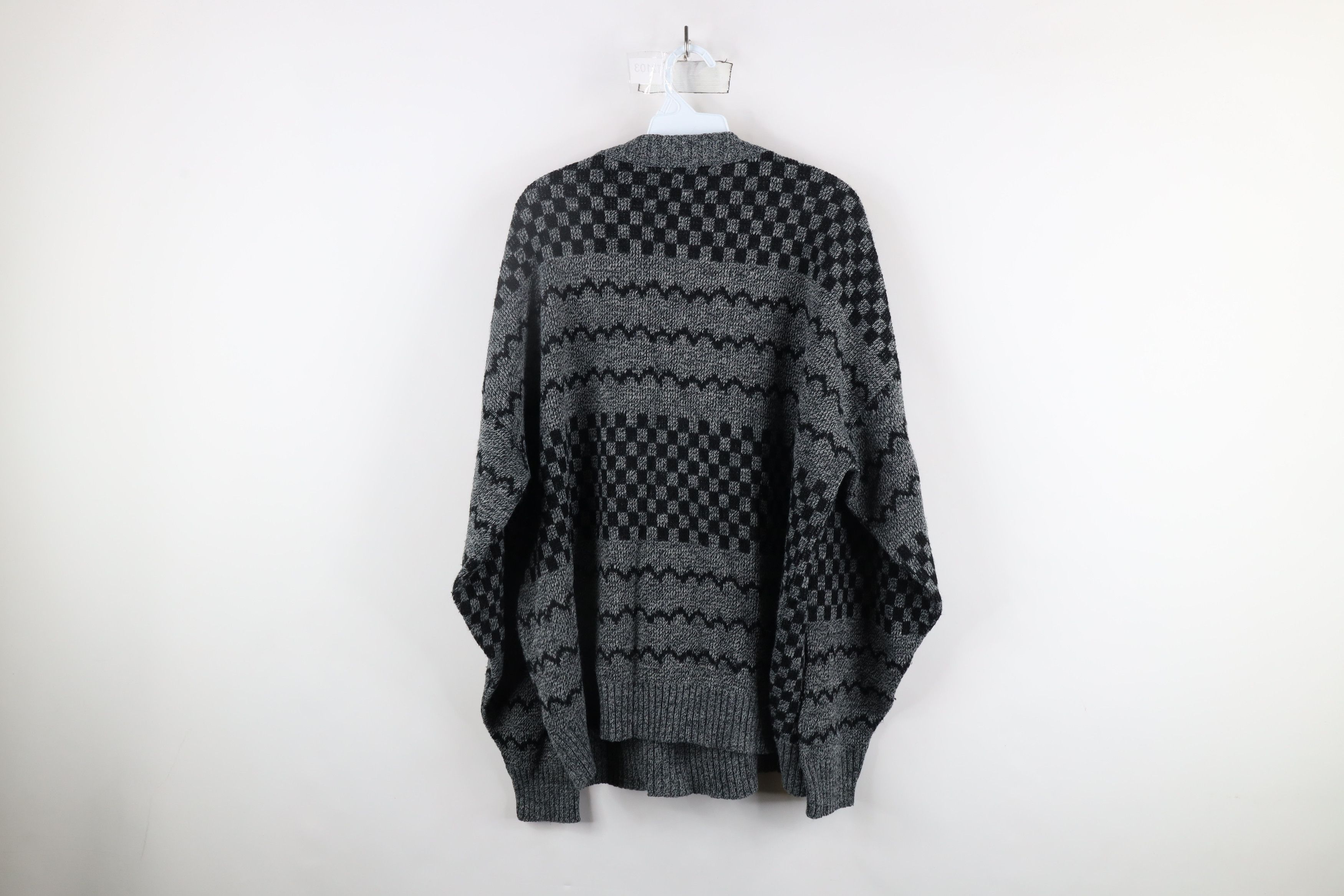 Vintage Vintage 90s Coogi Style Checkered Striped Knit Sweater USA Size US XXL / EU 58 / 5 - 8 Thumbnail
