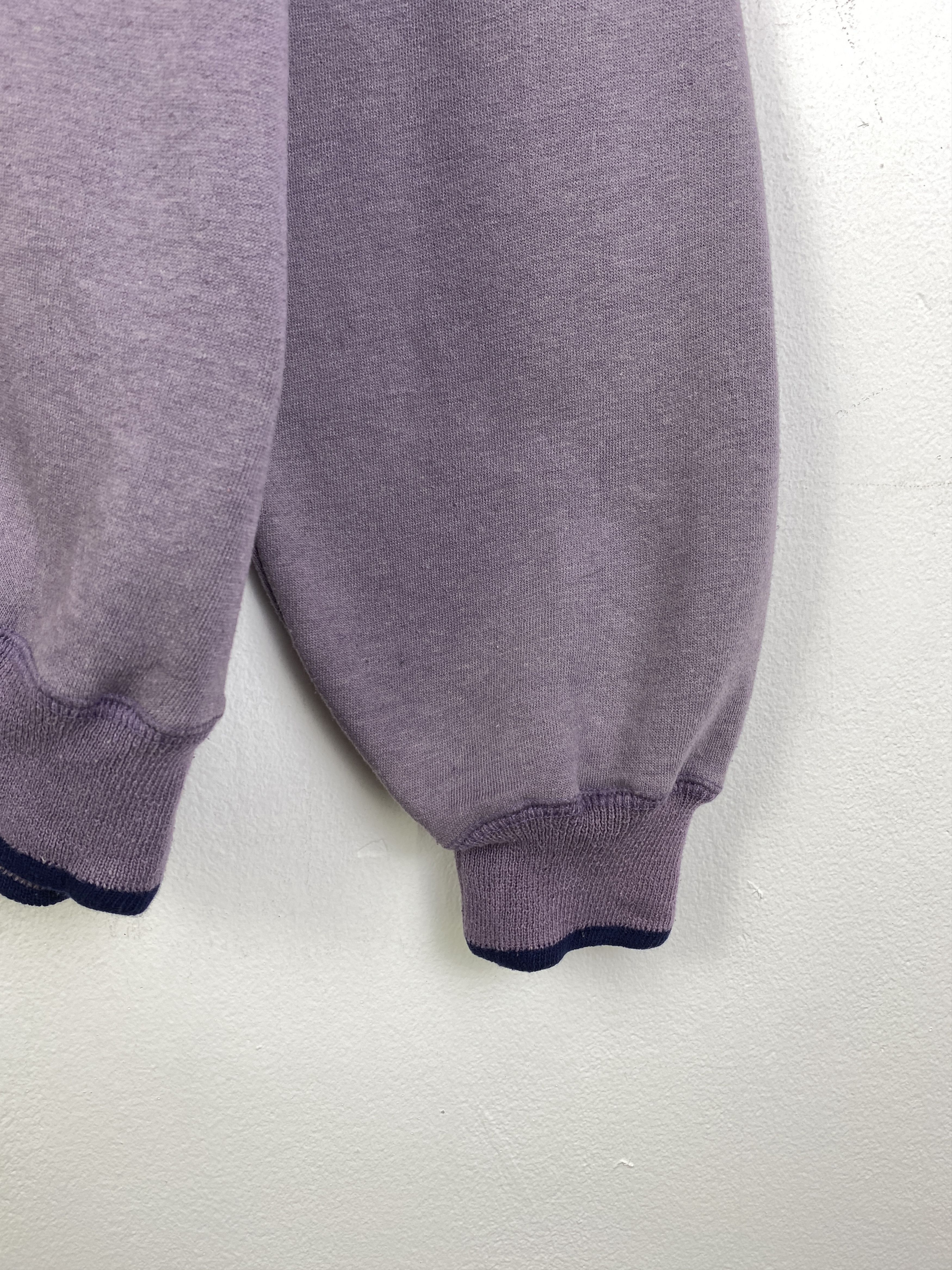 Mickey Mouse Vintage Mickey Mouse Faded Crewneck Sweatshirt SH0279 Size US M / EU 48-50 / 2 - 9 Thumbnail