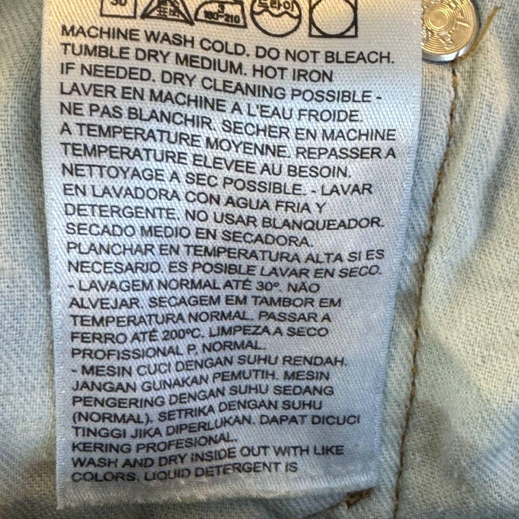 Levi's VINTAGE Levi's 550 Jeans Mens 34x30 Blue Denim Relaxed Fit Tapered Leg Mid Rise Zip Fly Size US 34 / EU 50 - 7 Thumbnail