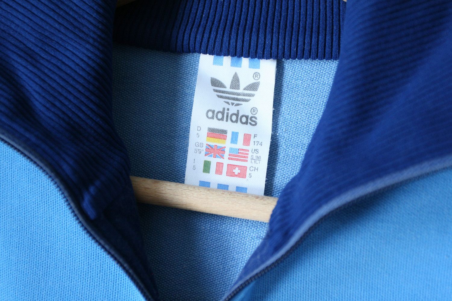Adidas Vintage Adidas 1970's Yugoslavia Tracksuit Track Top Blue Size US S / EU 44-46 / 1 - 4 Thumbnail
