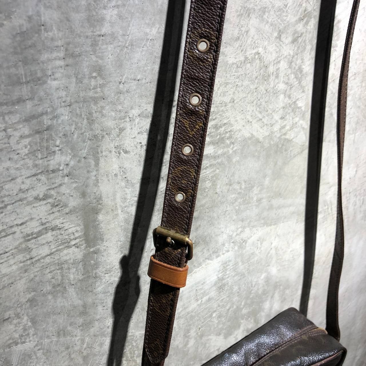 Louis Vuitton Louis Vuitton Danube Sling bag GM Size ONE SIZE - 14 Thumbnail