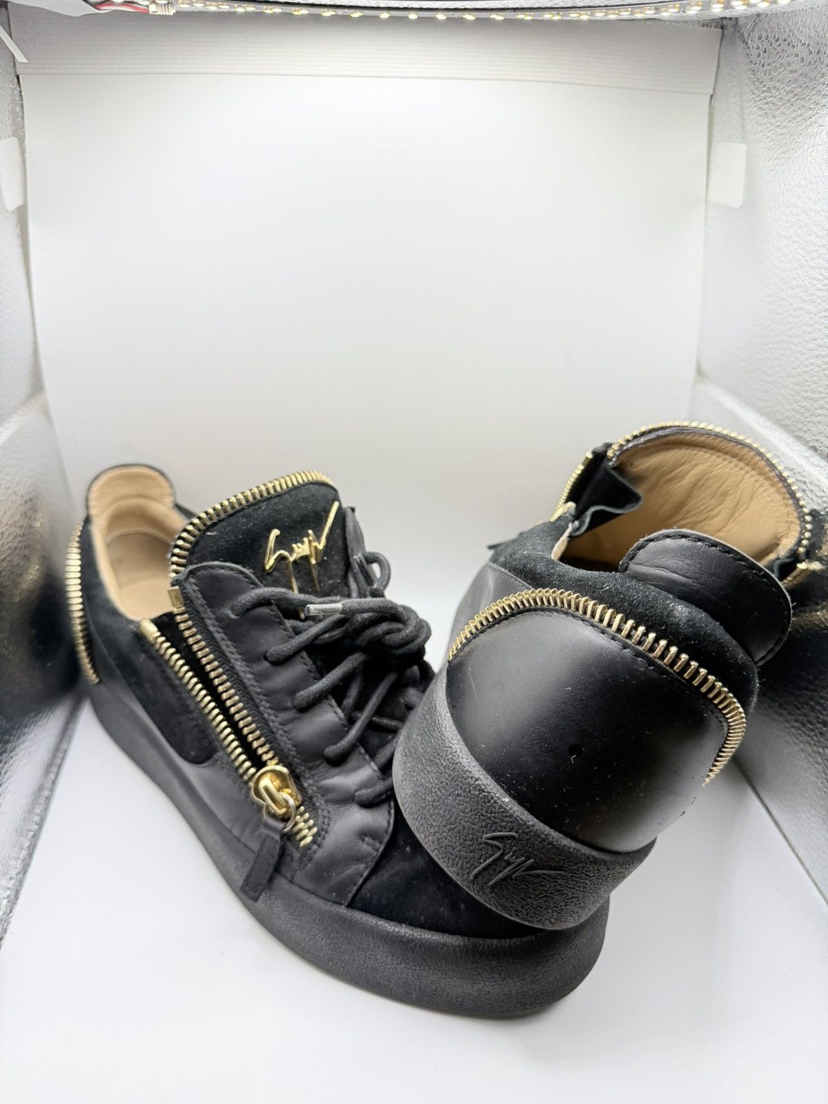 Giuseppe Zanotti Giuseppe Zanotti Black Low-Top Sneakers Size US 8.5 / EU 41-42 - 3 Thumbnail