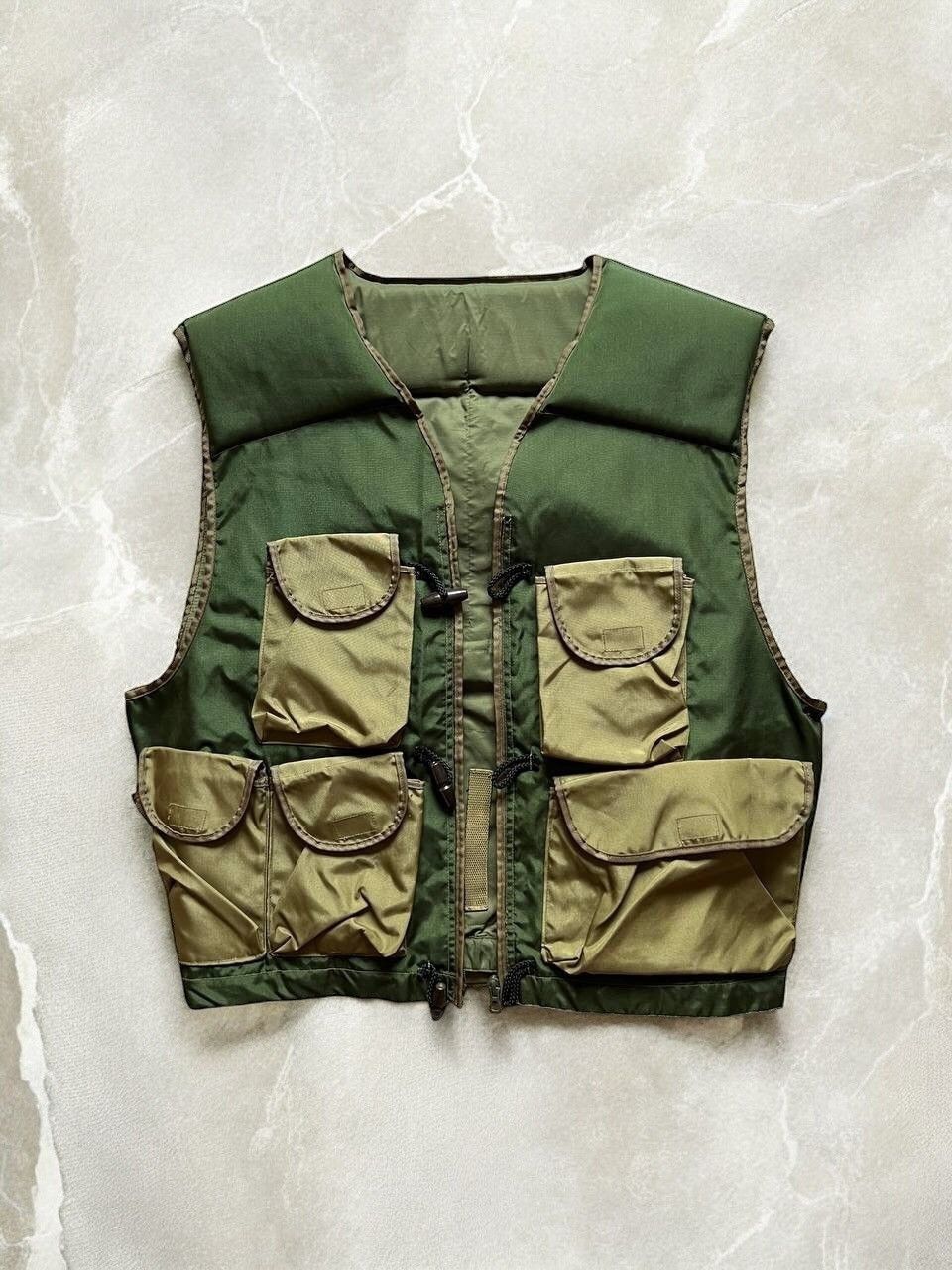 Vintage Vintage MULTI POCKET HUNTING VEST Military archive camo Size US L / EU 52-54 / 3 - 1 Thumbnail