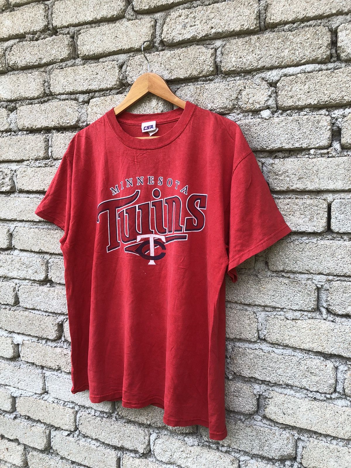 Vintage Vintage 90s Sunfaded MLB Minnesota Twins Tshirt Size US XL / EU 56 / 4 - 3 Thumbnail