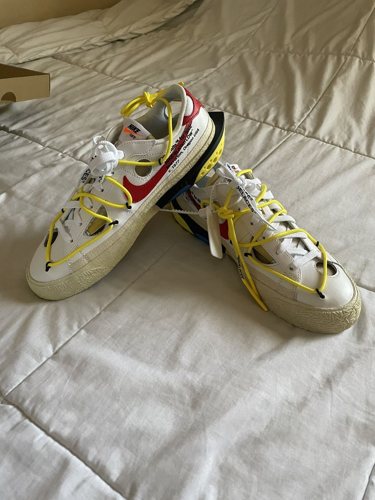 Nike × Off-White Nike Off White ‘77 blazer lows Size US 9.5 / EU 42-43 - 1 Thumbnail
