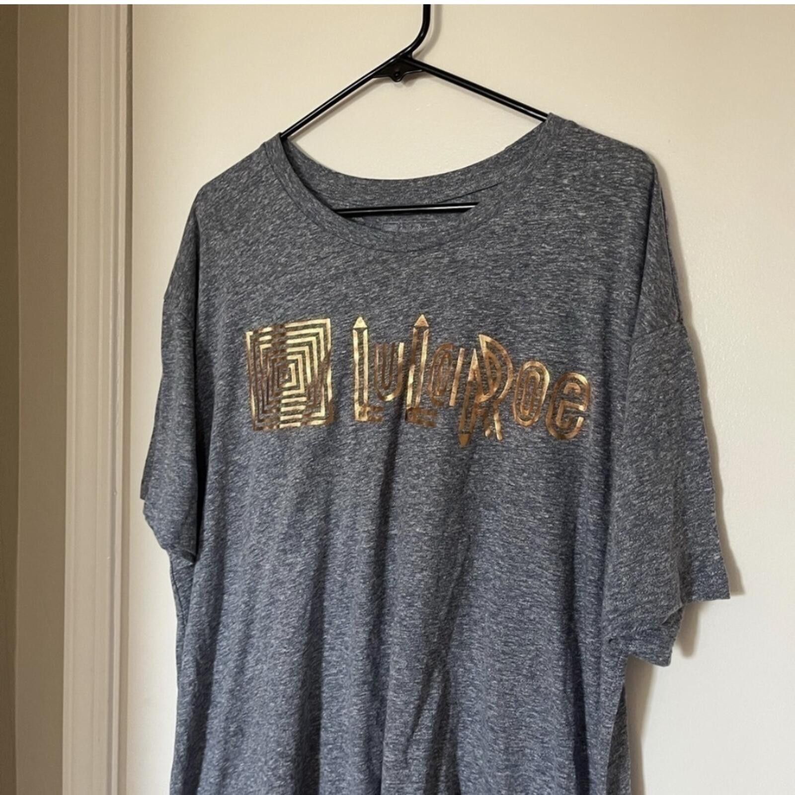Other Luluroe T-Shirt Size XXL / US 16-18 / IT 52-54 - 3 Thumbnail