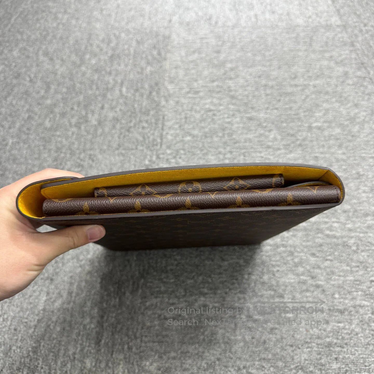 Louis Vuitton Louis Vuitton Brown, vintage-style envelope-shaped compute Size ONE SIZE - 4 Thumbnail