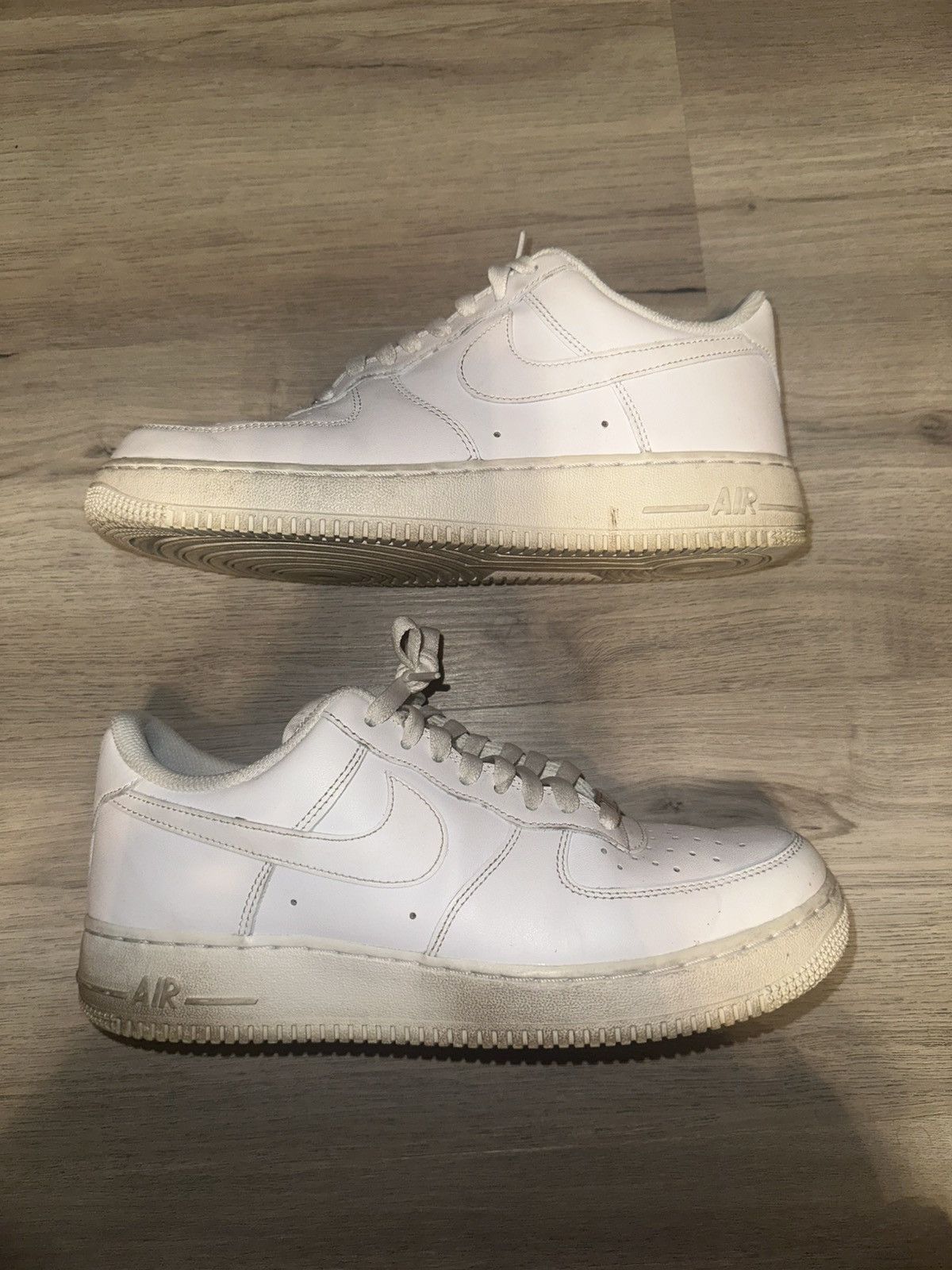 Nike Air Force 1 Size US 8.5 / EU 41-42 - 3 Thumbnail