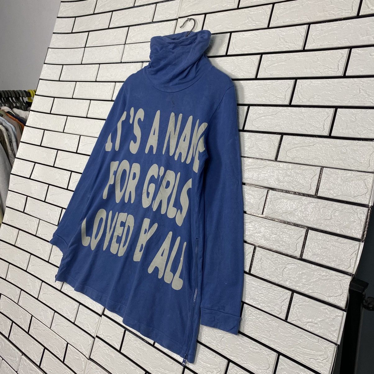Hysteric Glamour 📌Turtle Neck Sweatshirt Drug Store Spell Out Big Logo Size US M / EU 48-50 / 2 - 3 Thumbnail