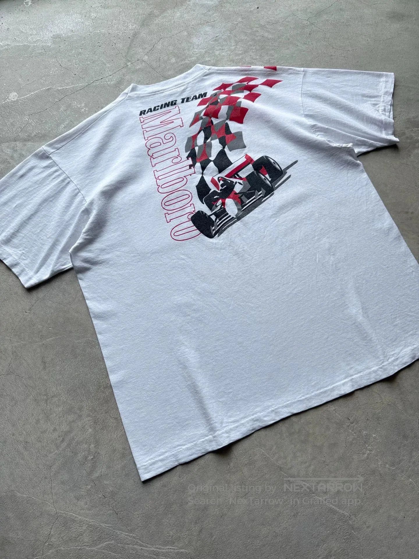 Vintage Vintage 90s Marlboro Racing Pocket Tee. Size US XL / EU 56 / 4 - 5 Thumbnail