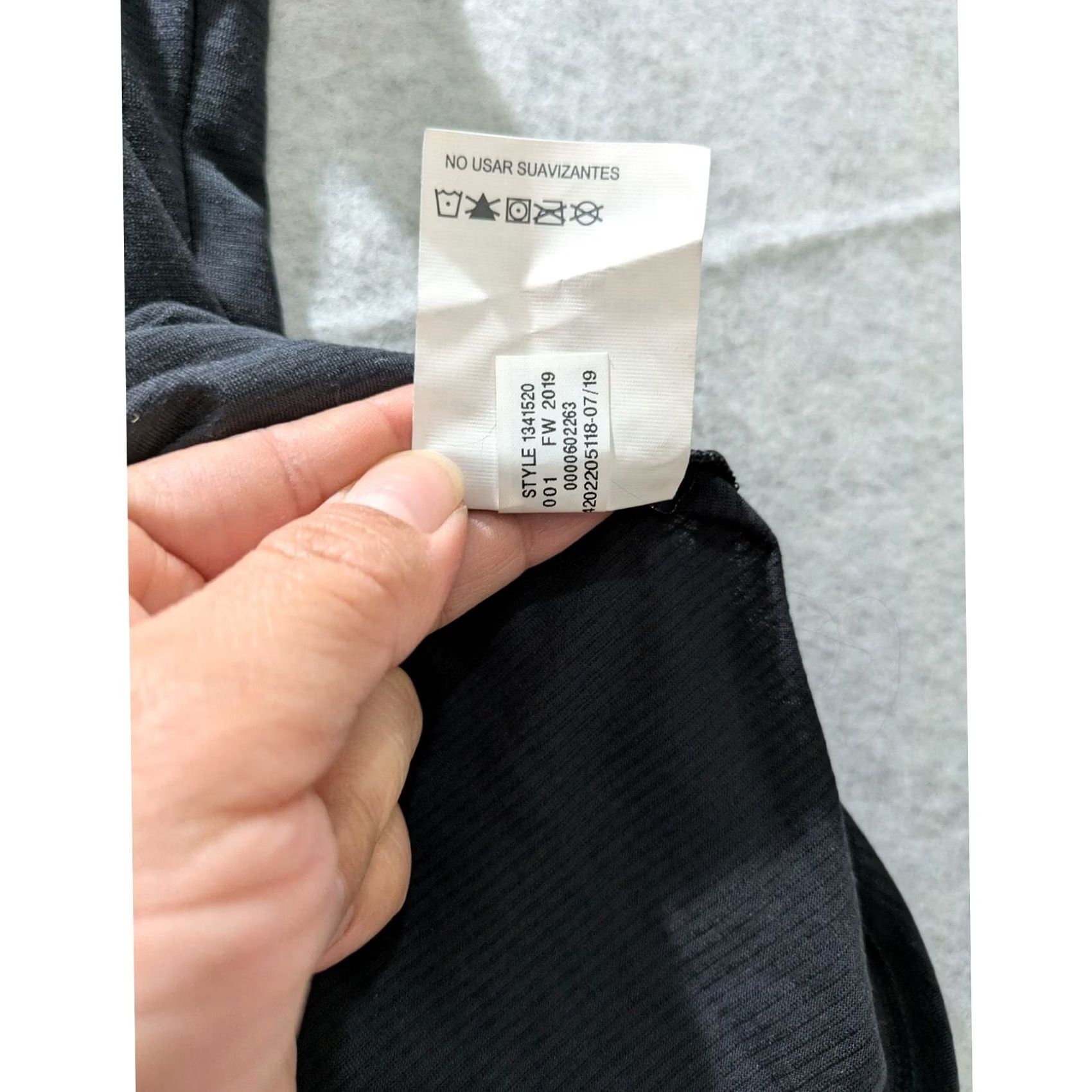 Under Armour Under Armour Shirt Women's L Black Streaker 2.0 Run Heat Gear Size L / US 10 / IT 46 - 6 Thumbnail