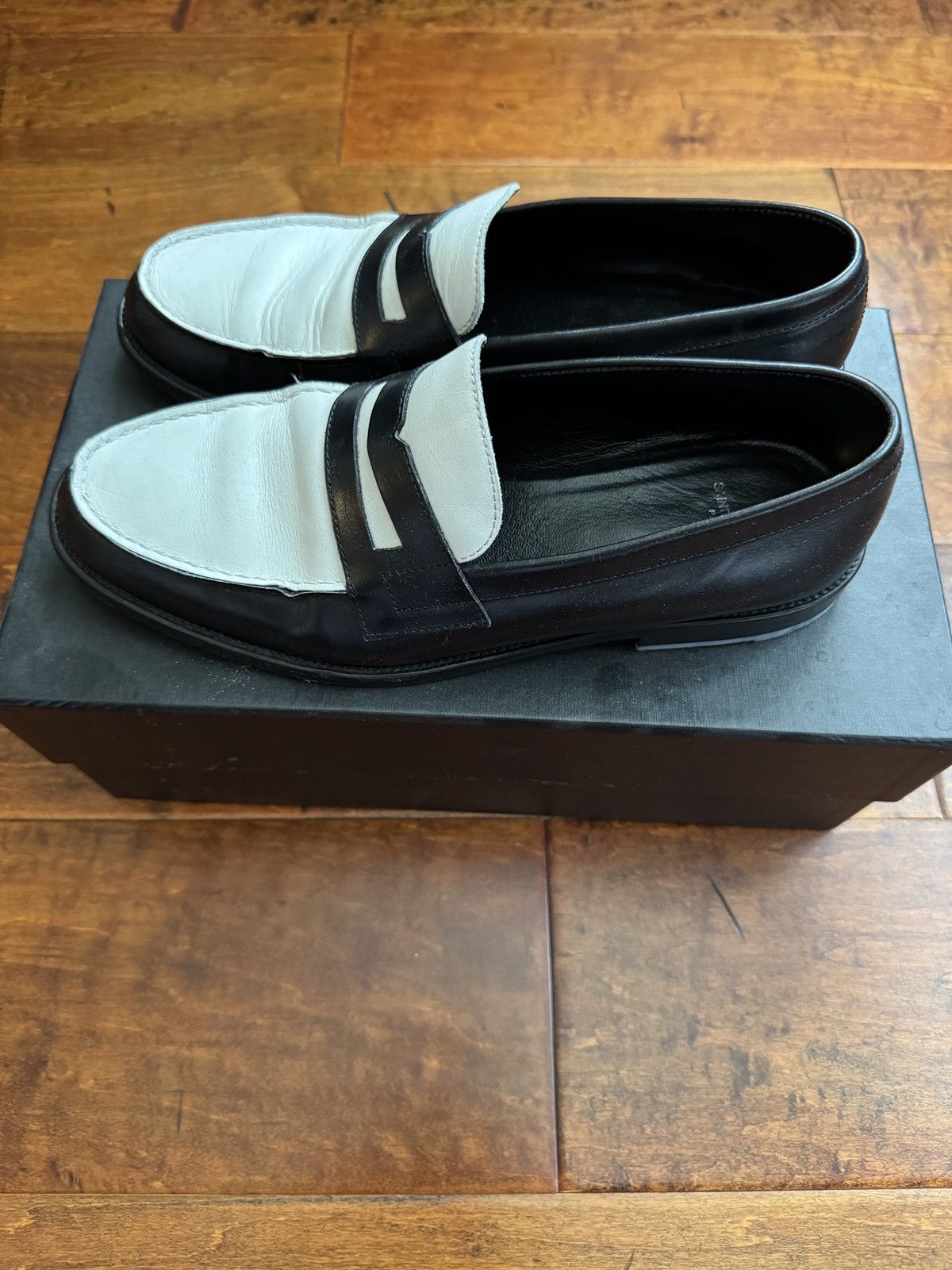 Saint Laurent Paris Two Tone Penny Loafer Size US 9.5 / EU 42-43 - 1 Thumbnail