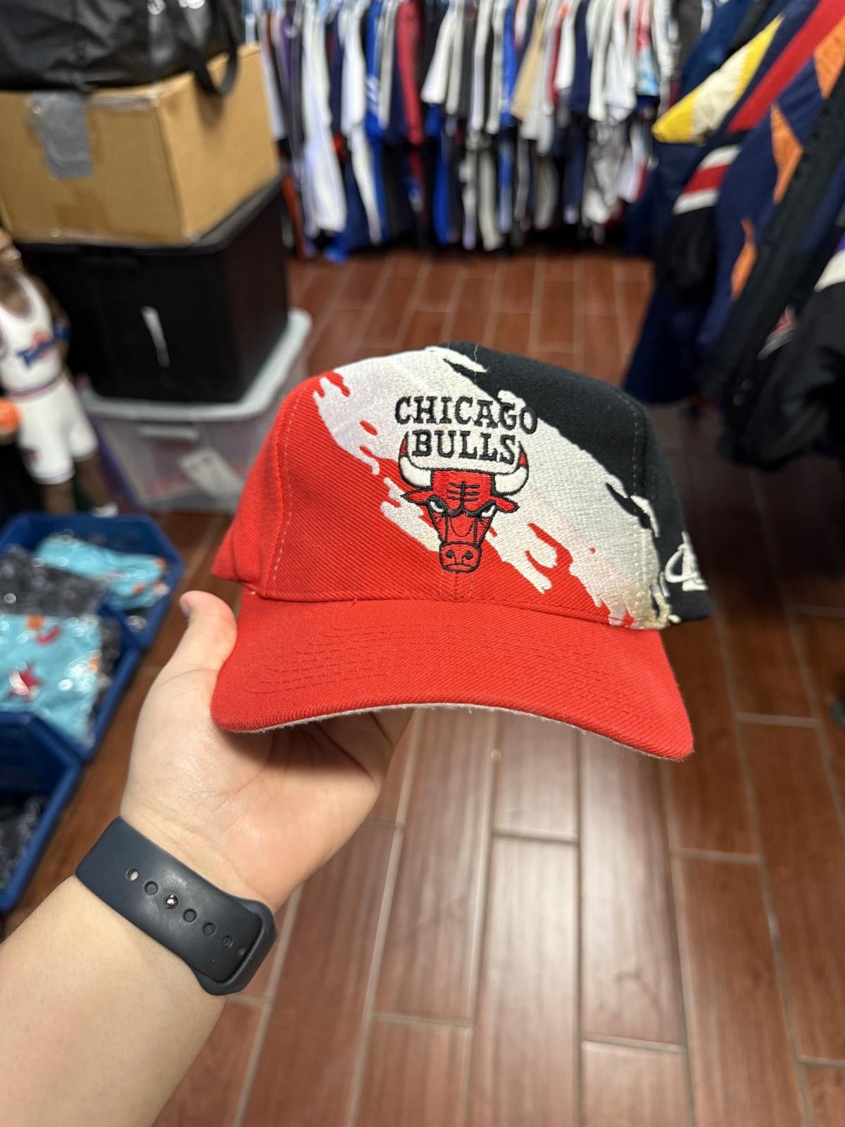 Logo Athletic 90's Vintage Chicago Bulls Splash Snapback Hat