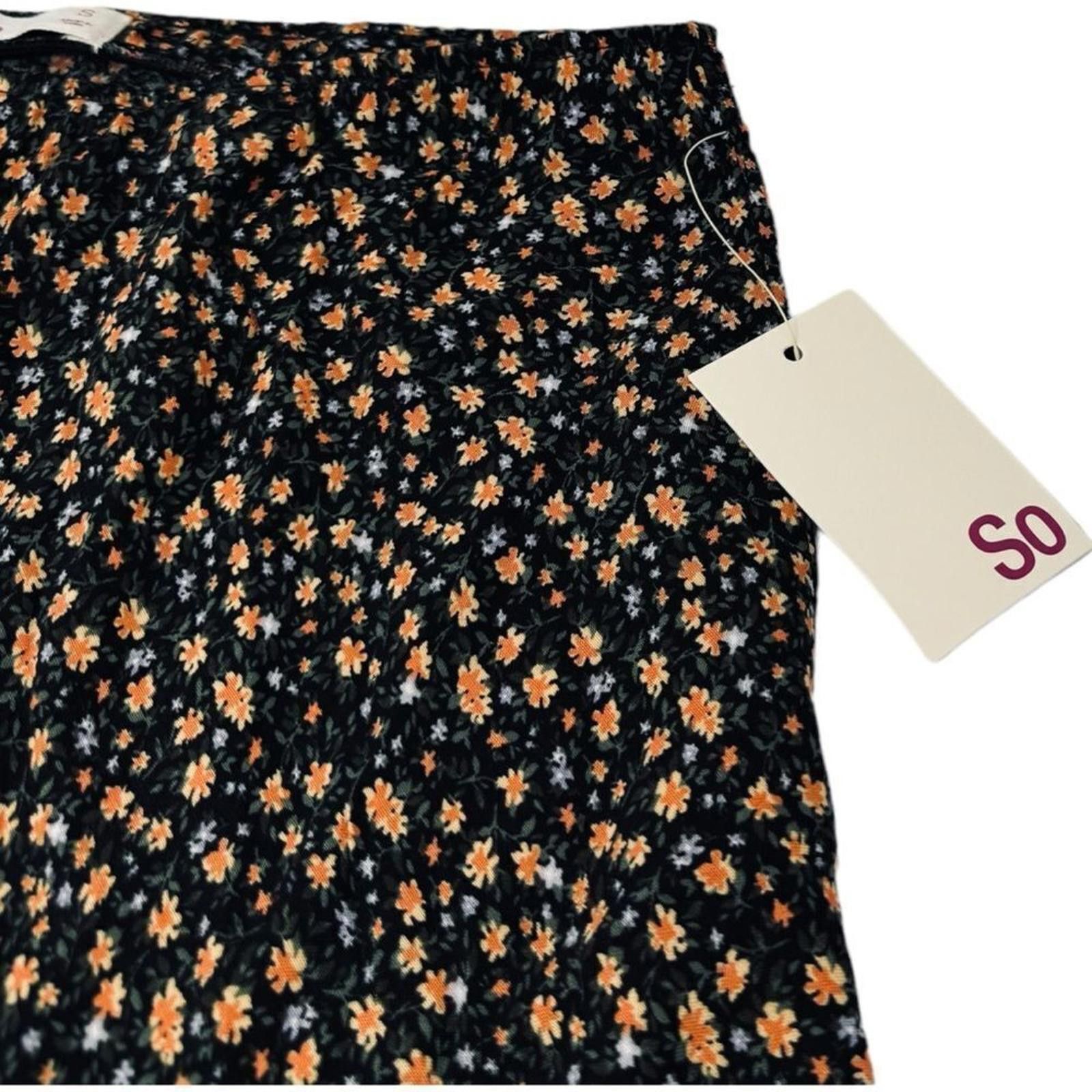 Anti Social Social Club NWT. SO Simple Ruffle Hem Floral Skirt. Small. Size 28" / US 6 / IT 42 - 9 Thumbnail