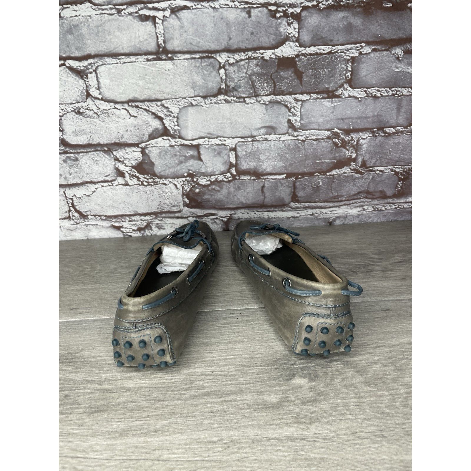 Tod's Tod's Gommino Gray Leather Moccasin Driving Loafers Women’s Size US 8 / IT 38 - 4 Thumbnail