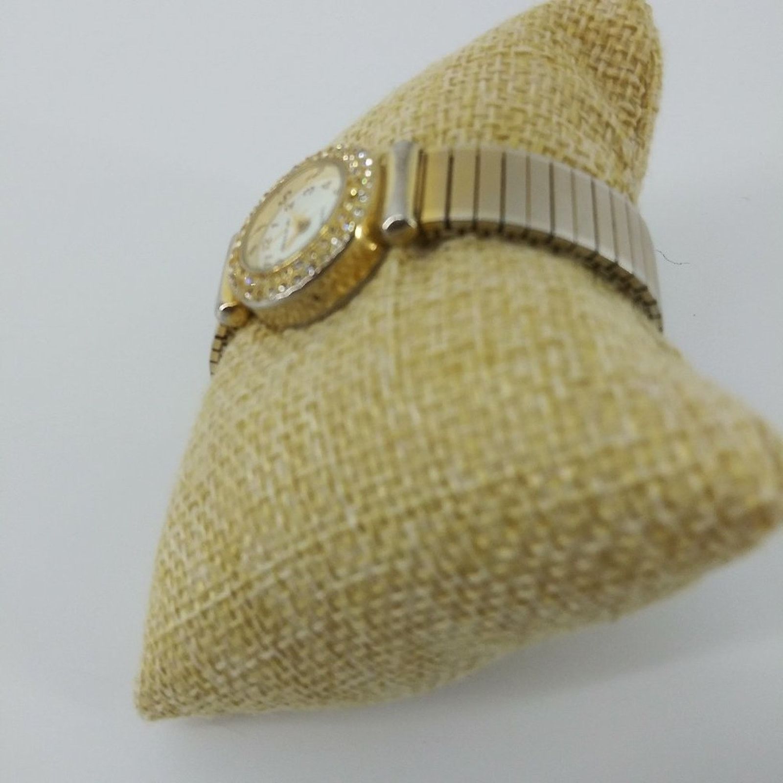 Other Vintage Milan Womens Gold Tone Stretch Bracelet Wristwatch Size ONE SIZE - 10 Thumbnail
