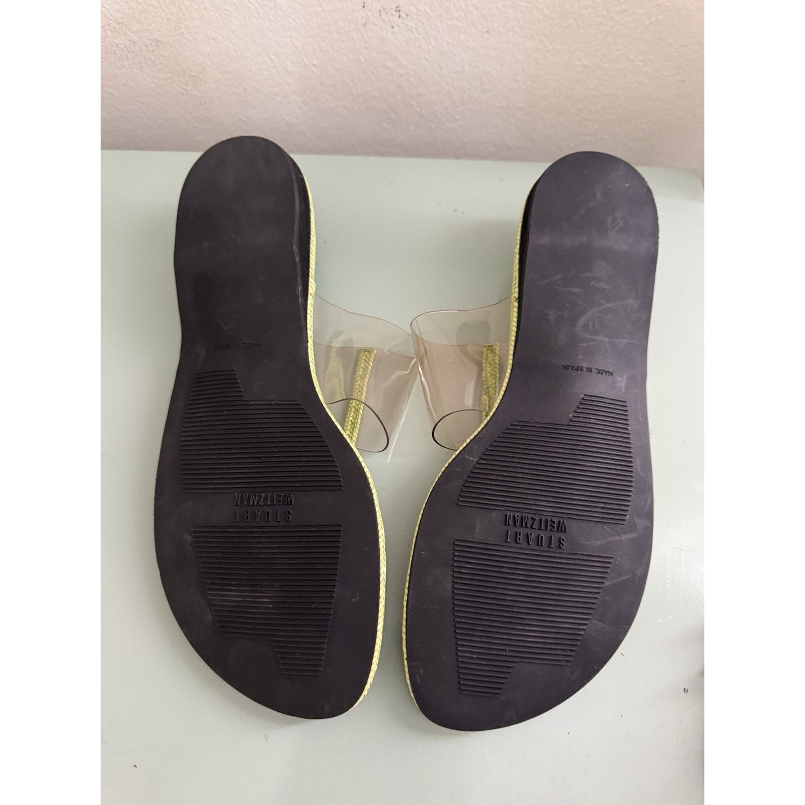 Stuart Weitzman Vintage Stuart Weitzman Clear Sandals Shoes Thong Lime Green Size US 7.5 / IT 37.5 - 4 Thumbnail