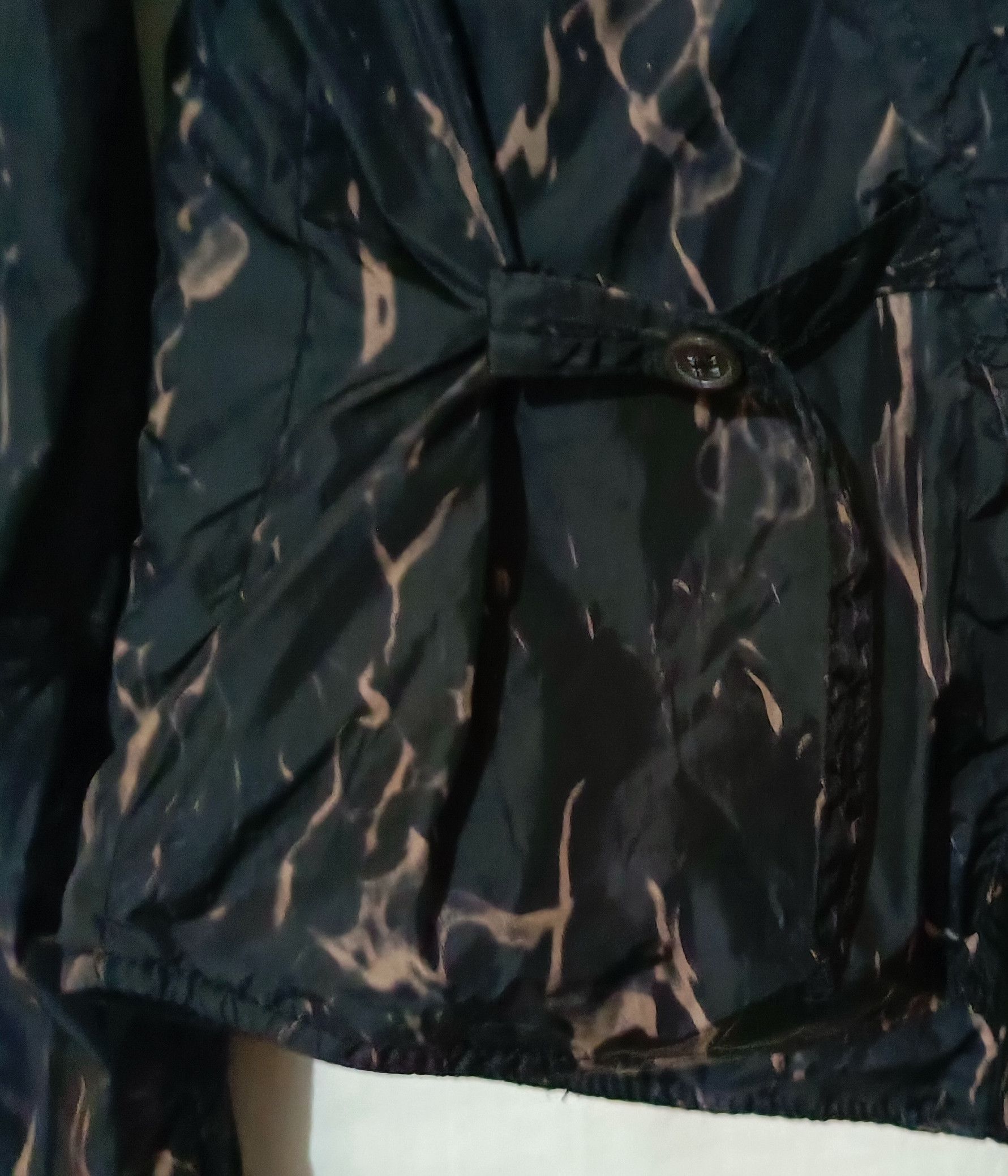 Diesel 00's Diesel Fur Fire Black Abstrak Cropped Nylon Jacket Size XS / US 0-2 / IT 36-38 - 3 Thumbnail