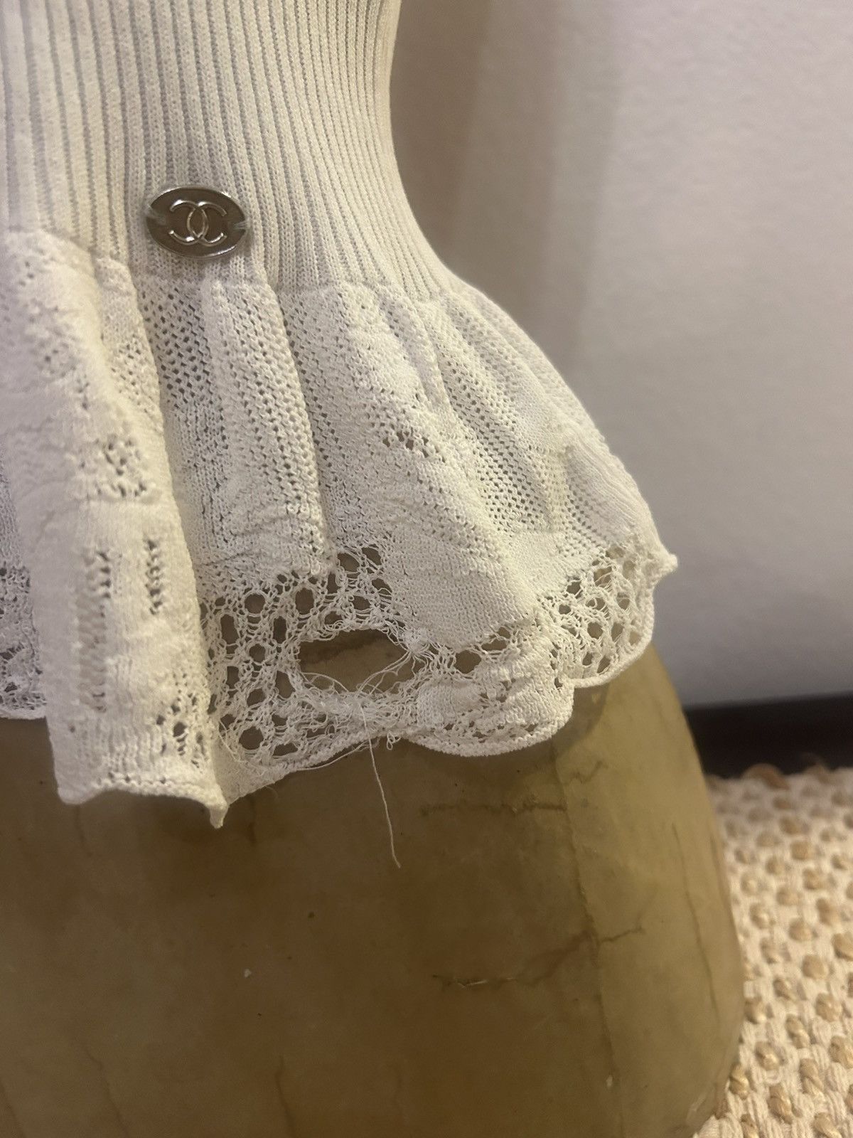 Chanel Vintage Womens CC Archive Chanel Lace Tank Top Y2K Size M / US 6-8 / IT 42-44 - 10 Thumbnail