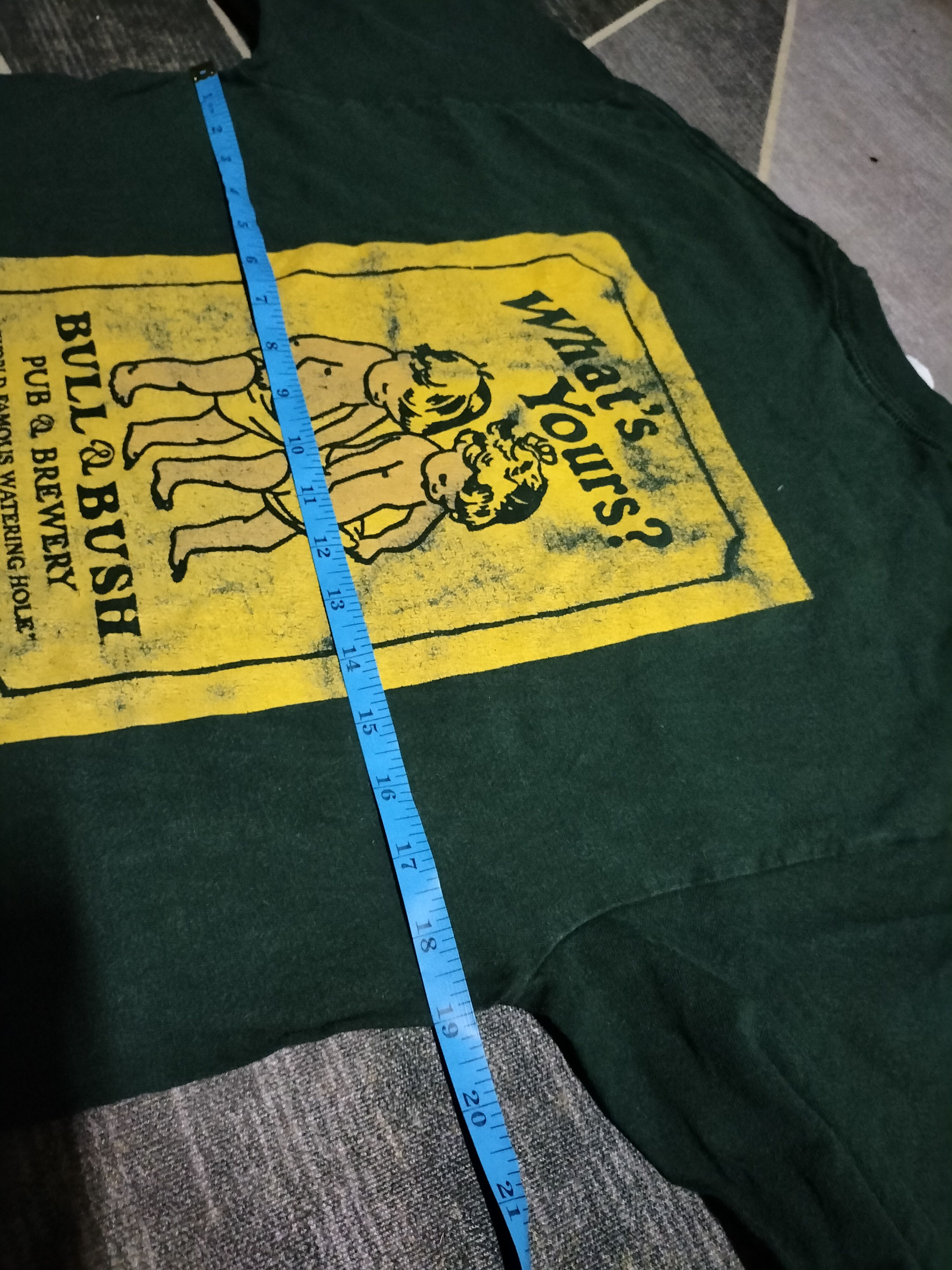 Hanes × Vintage Vintage Bull & Bush Fashion pubs Inspired Size US M / EU 48-50 / 2 - 11 Thumbnail