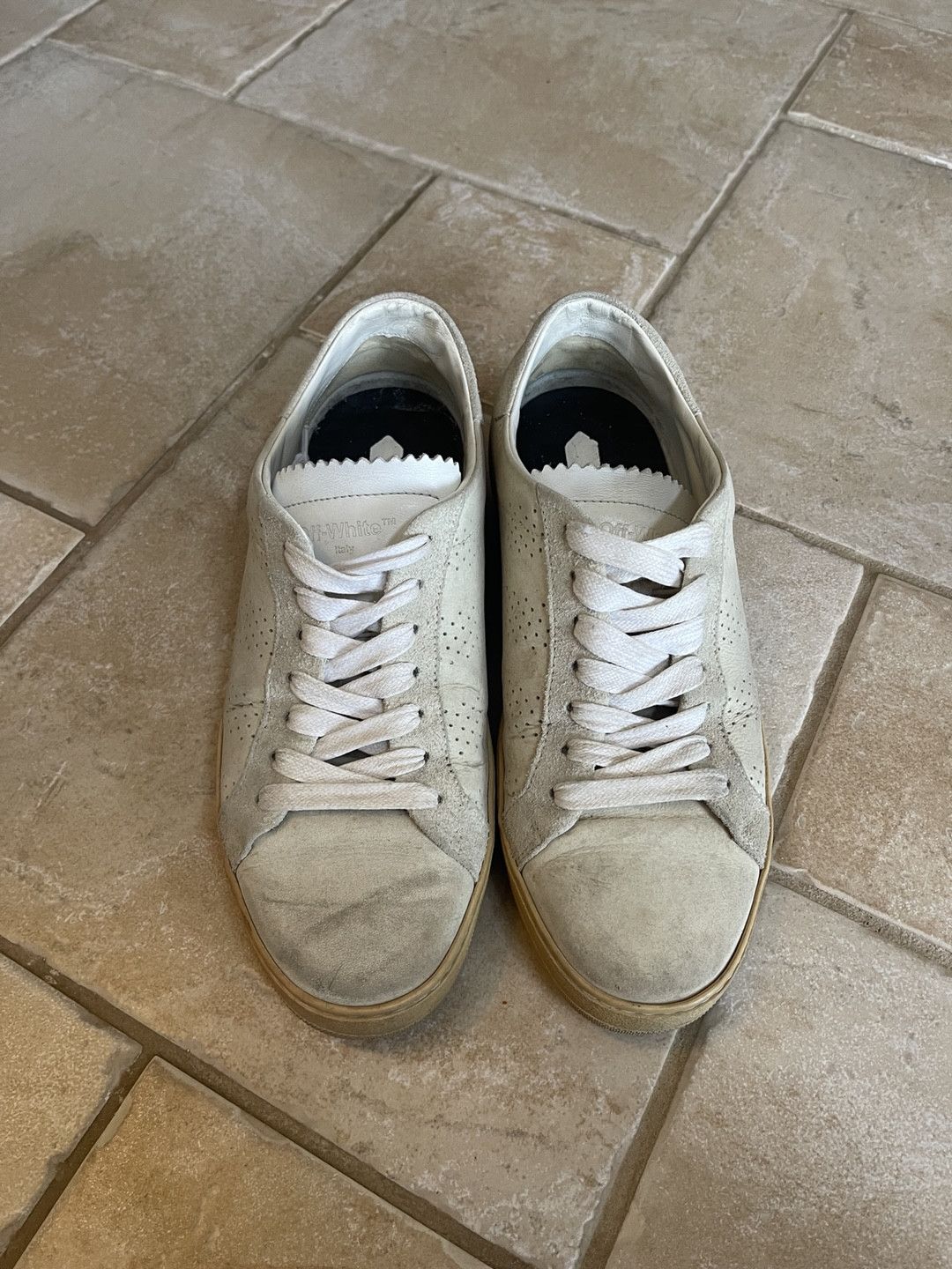 Off-White OFF WHITE Diagonals Holed Sneaker White EU 38 Size US 5.5 / EU 38 - 2 Thumbnail