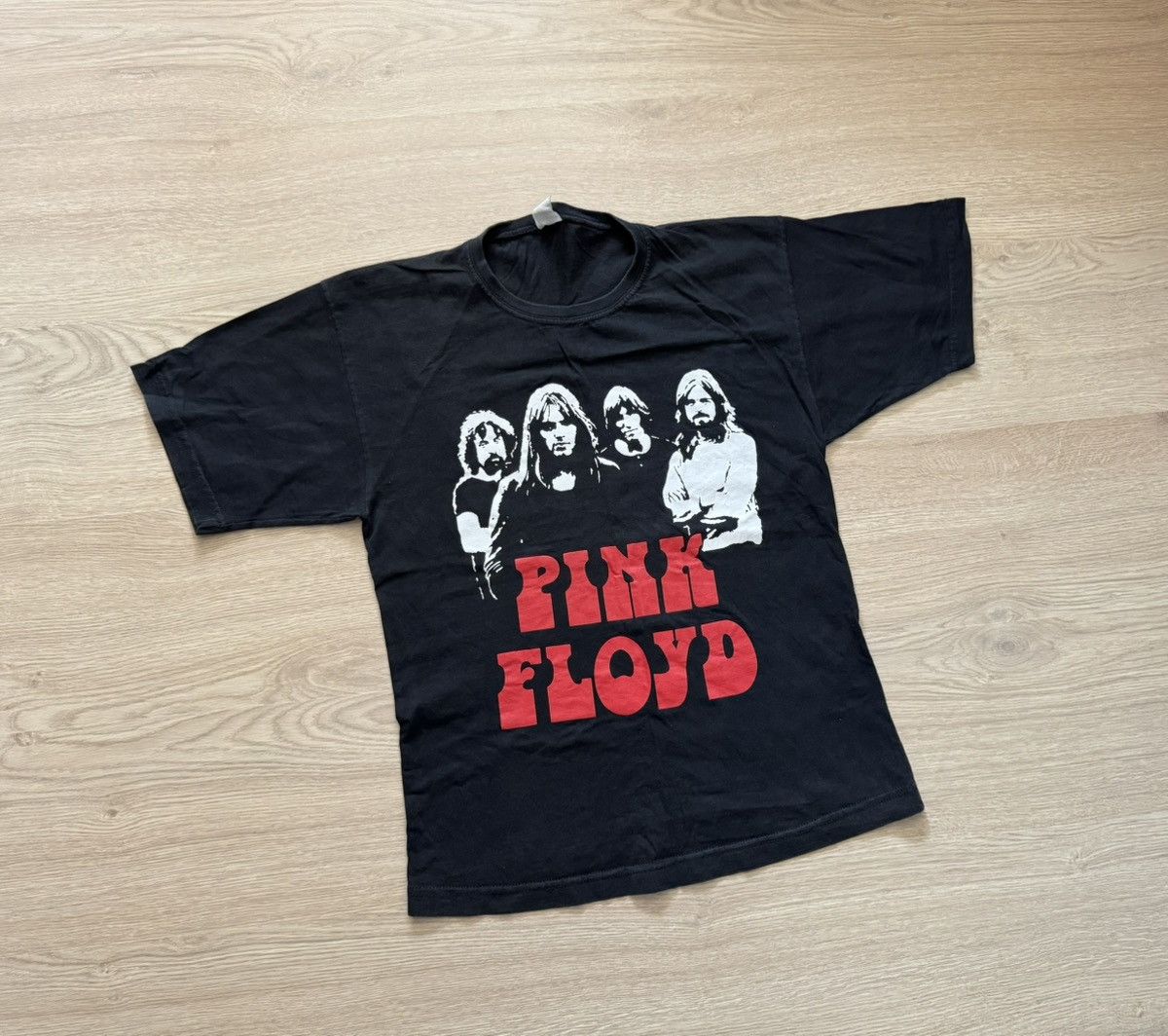 Band Tees Vintage 90-00’s Pink Floyd Rock Band T-Shirt Size M / US 6-8 / IT 42-44 - 1 Thumbnail