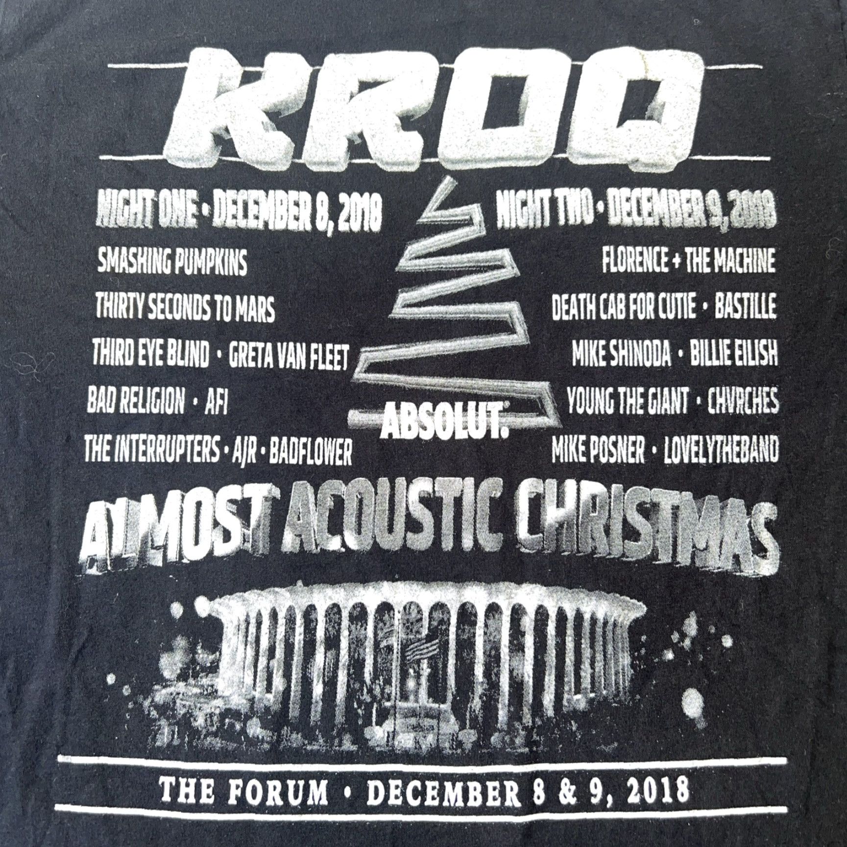 Vintage KROQ 106.7 Florence + The Machine Almost Acoustic Xmas 2018 Shirt Black L Unisex Canvas 100% Cotton Graphic Print Holiday Music USA 2010s Size L / US 10 / IT 46 - 7 Thumbnail