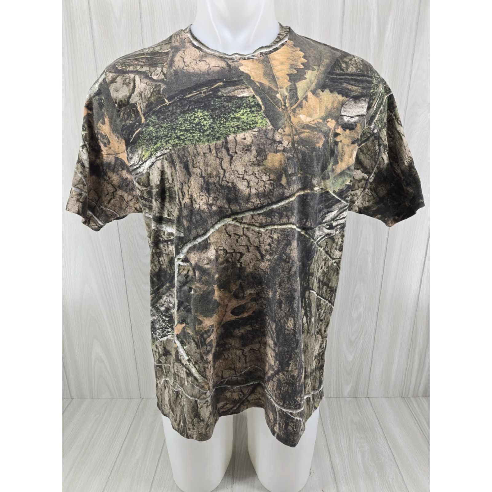 Vintage VINTAGE Mossy Oak Scent Control Short Sleeve Crew Neck Mens Shirt Camo Large T Shirt Size US L / EU 52-54 / 3 - 2 Thumbnail