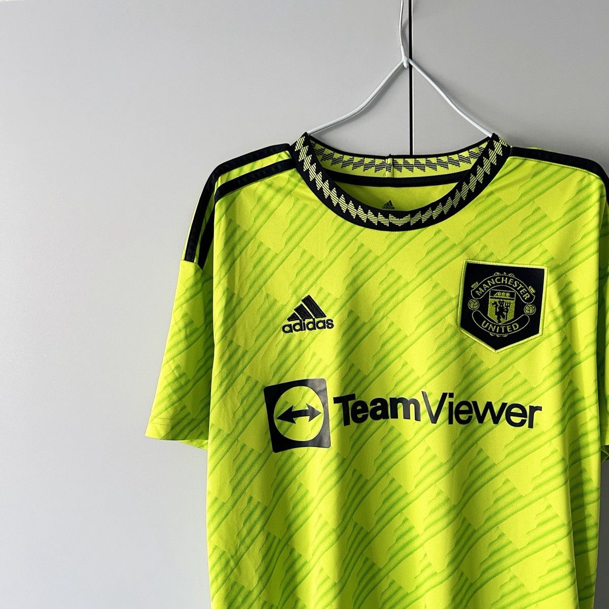 Adidas Manchester United jersey 2022 2023 adidas #25 Sancho Size US S / EU 44-46 / 1 - 3 Thumbnail