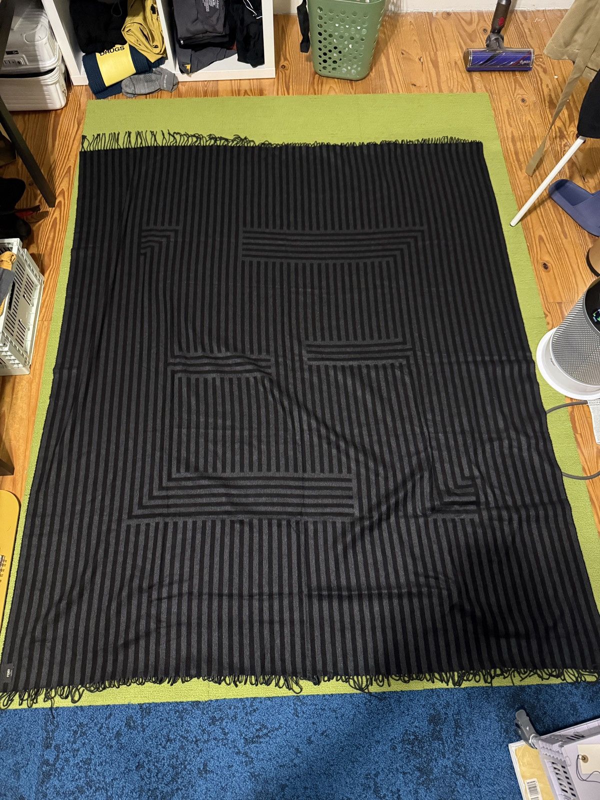 Fendi Black Fendi Silk Blanket Size ONE SIZE - 1 Thumbnail