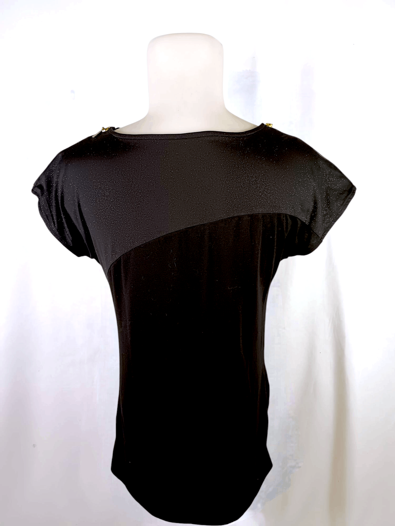 Japanese Brand PASTIME Women's Black Tsirt Rhinestones Zipp on Shoulder Size L / US 10 / IT 46 - 6 Thumbnail