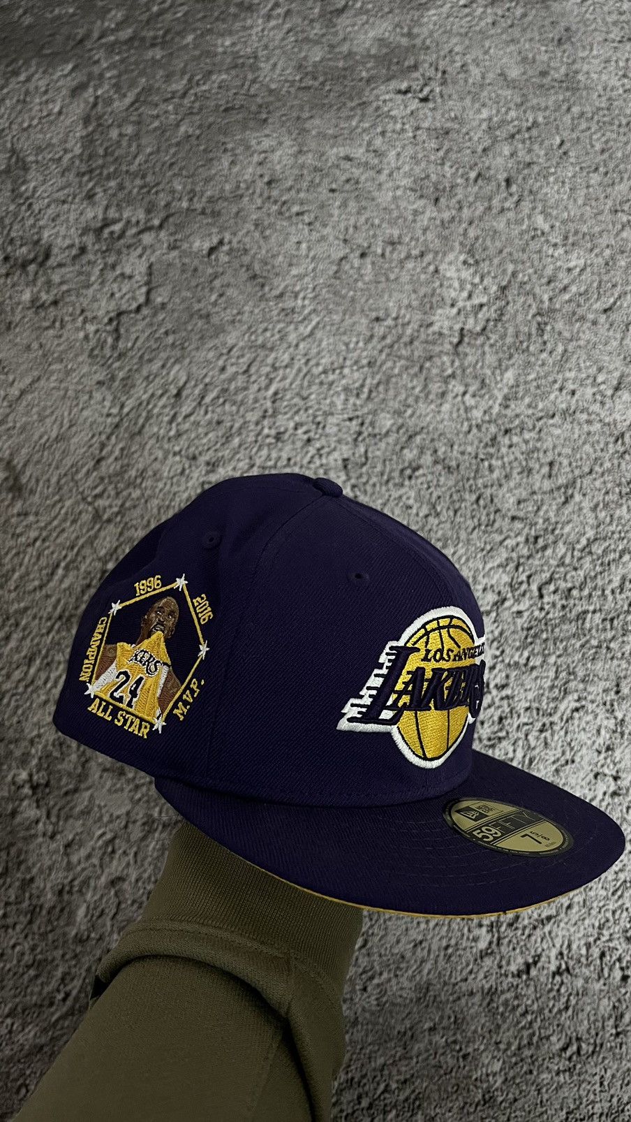 Kobe bryant cap online