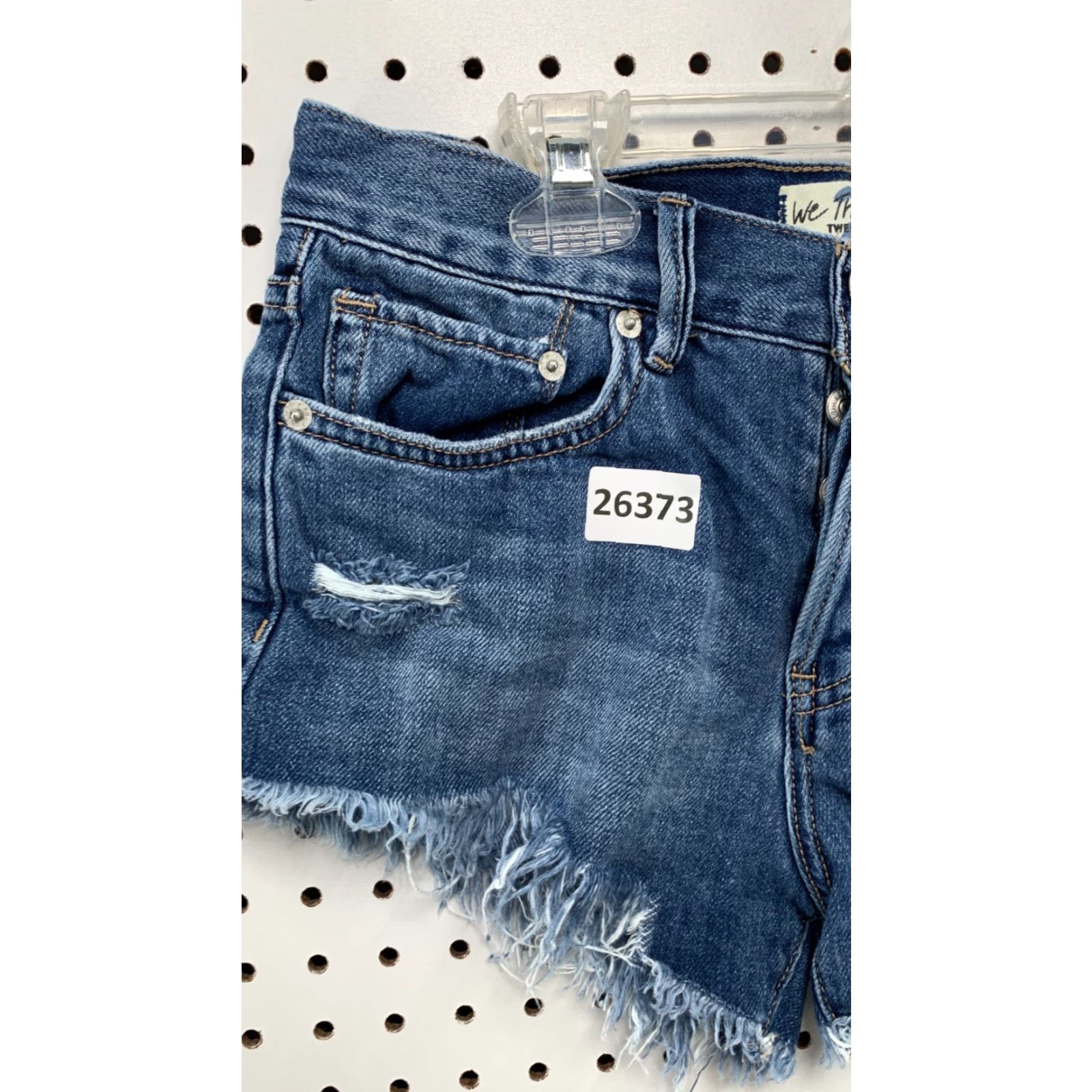 Vintage We The Free Blue Medium Wash Flat Front Denim Cut Off Jean Women Size 24 27x2 XS? Size 27" / US 4 / IT 40 - 2 Thumbnail