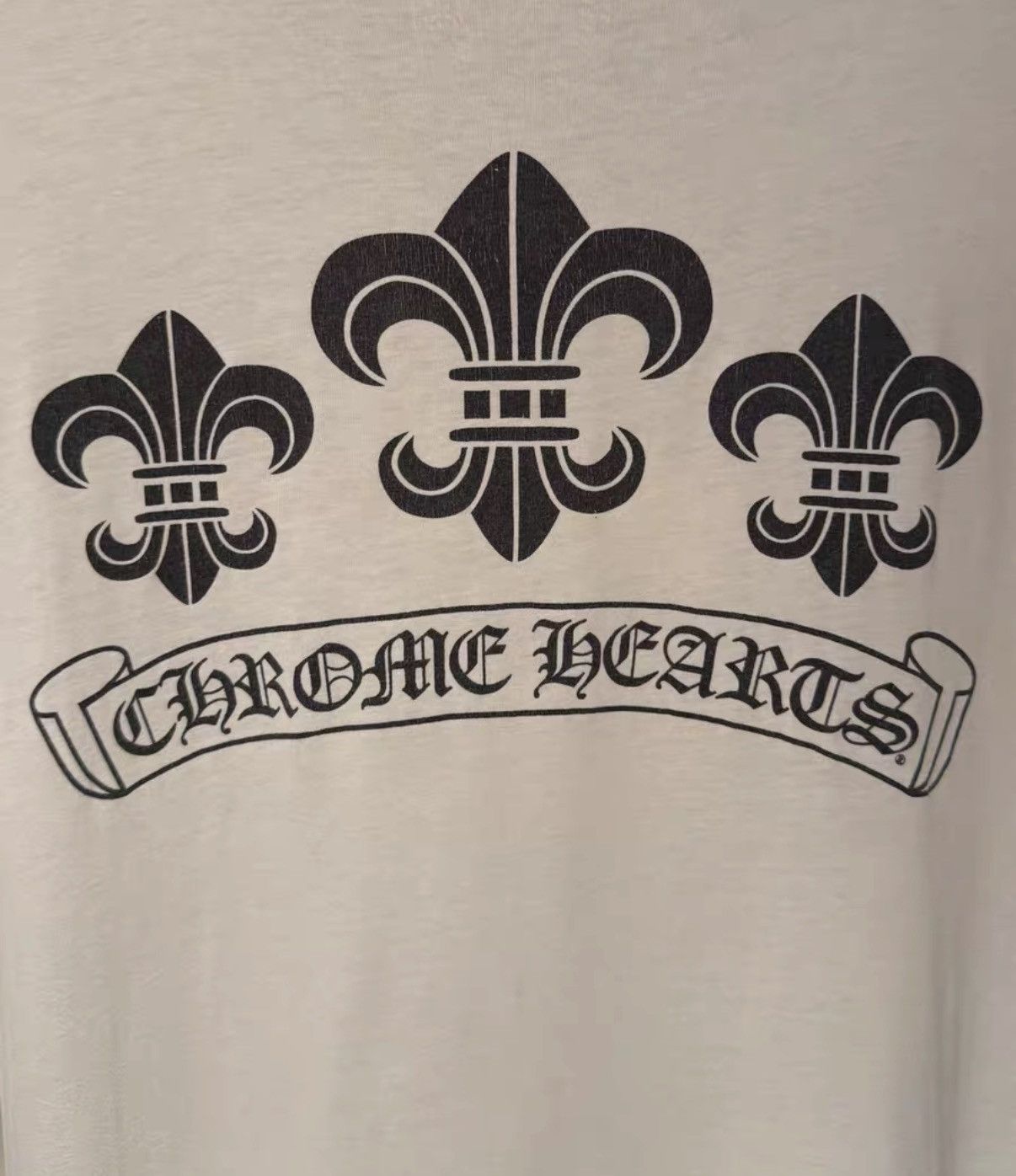 Chrome Hearts Chrome Hearts V-Neck with Triple Scout Flower Back Print Size US XL / EU 56 / 4 - 3 Thumbnail