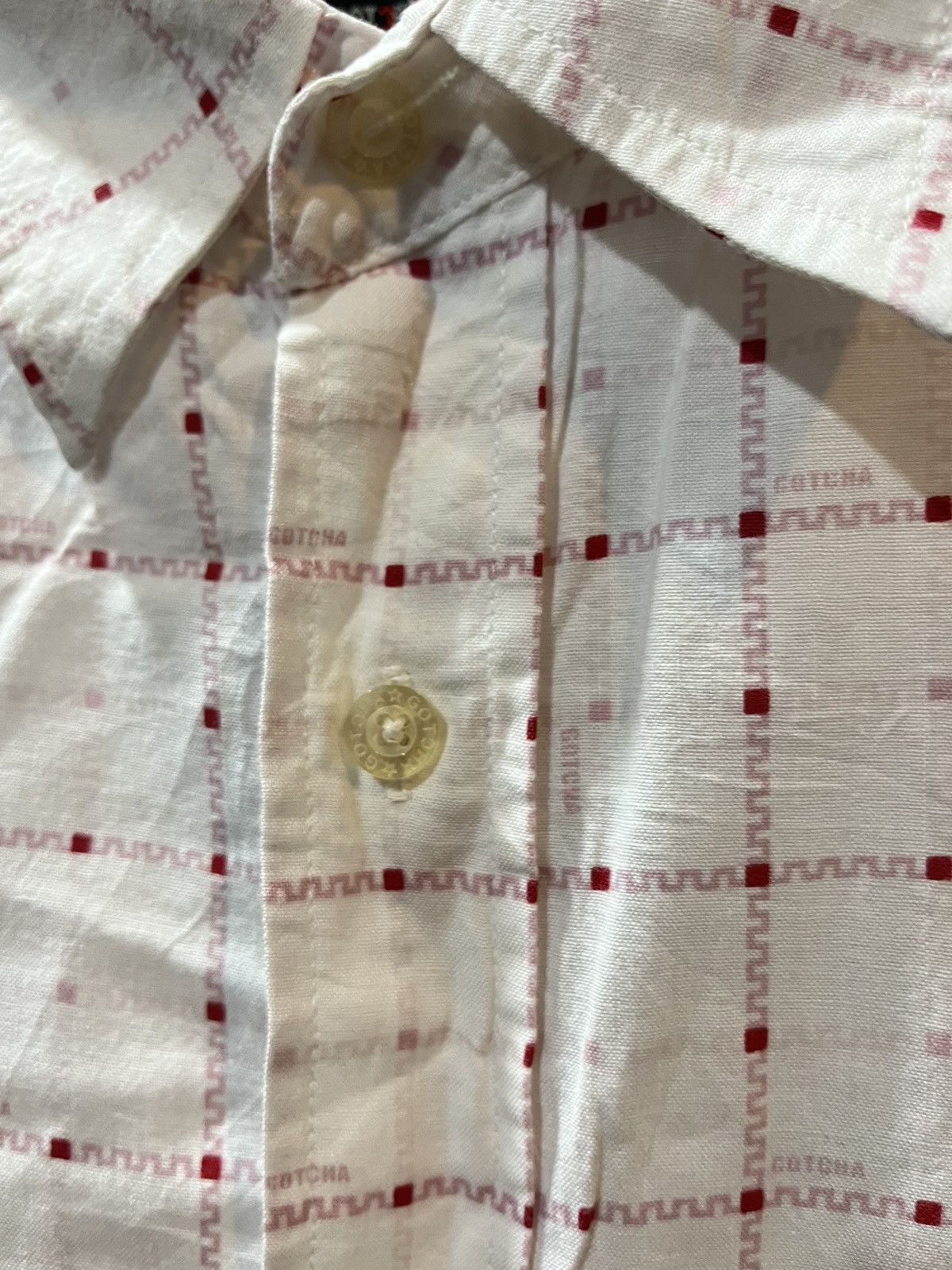 Gotcha × Vintage Gotcha Surfboard Shirt Logo 00s Size US L / EU 52-54 / 3 - 4 Thumbnail