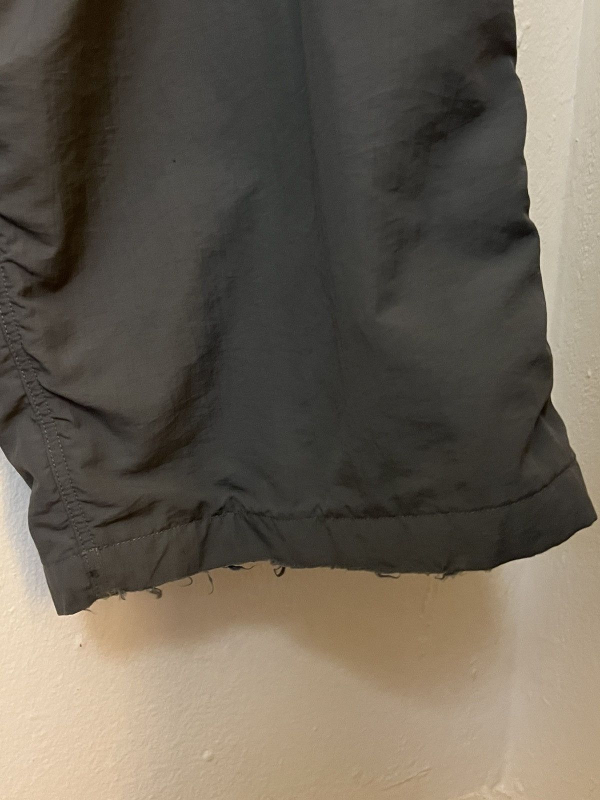 Bryan Jimenez Bryan Jimenez Nylon Station Trousers Size US 35 - 9 Thumbnail