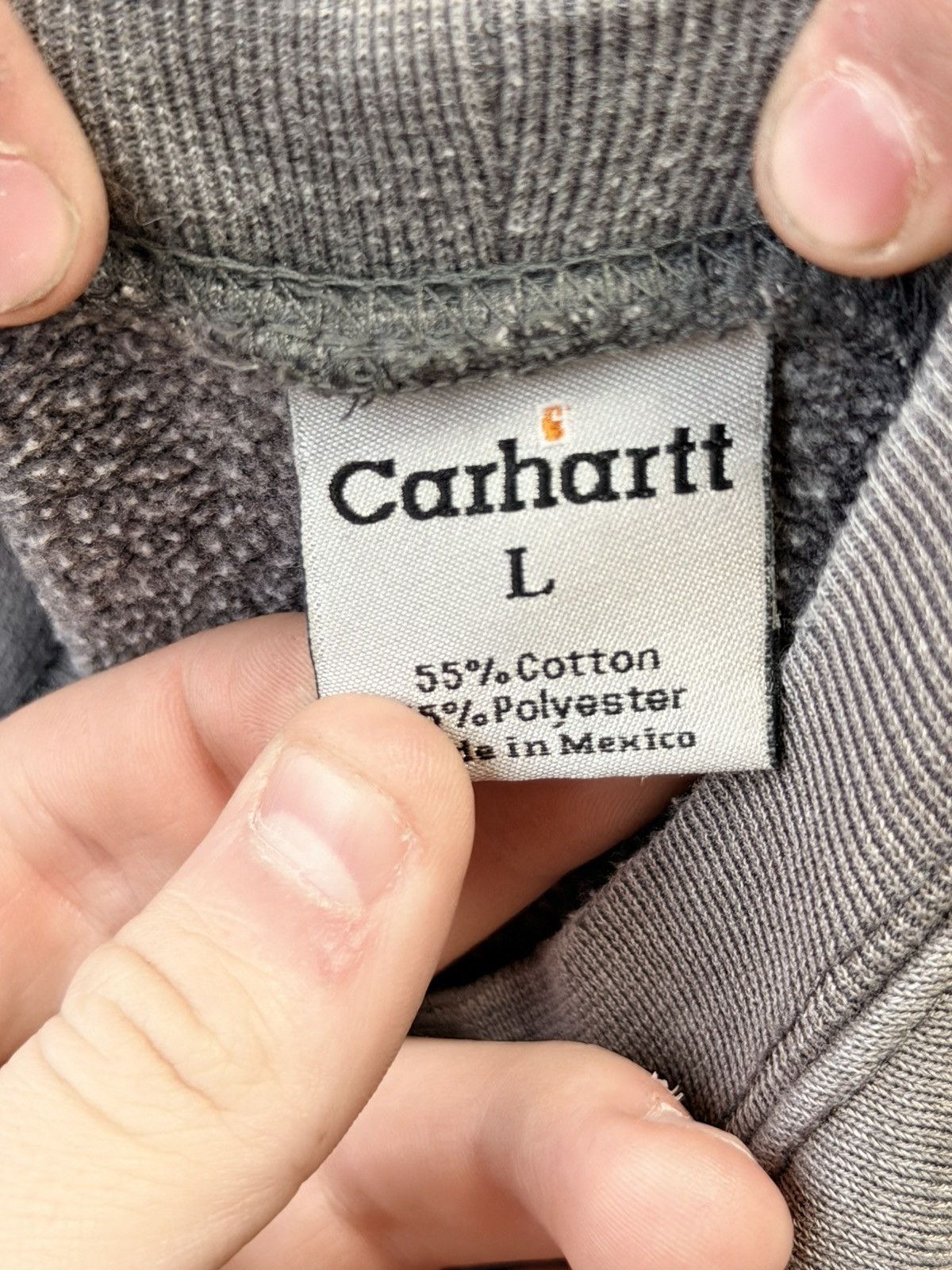 Carhartt Trashed vintage Carhartt crewneck Size US M / EU 48-50 / 2 - 3 Thumbnail