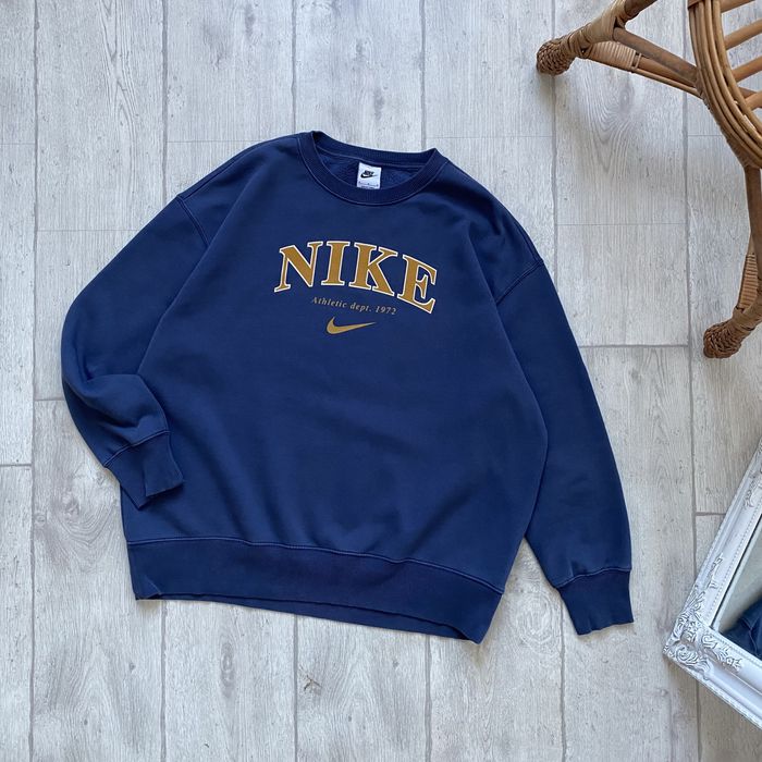 Nike Nike print LOGO Crewneck Boxy Sweatshirt Vintage style | Grailed