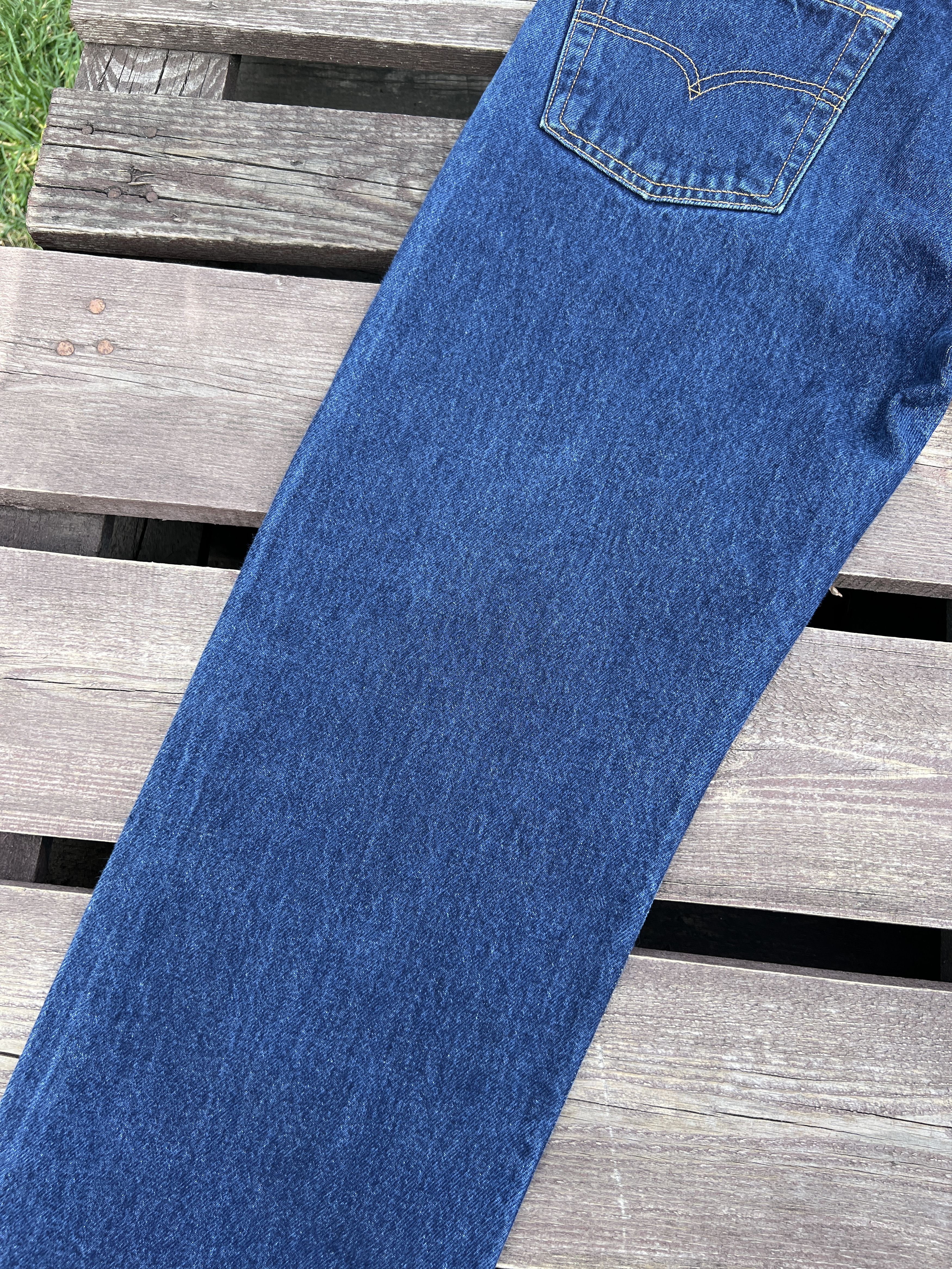 Levi's Vintage 90s Levis 592 Made in Pakistan Washed Denim Jeans Size US 31 - 6 Thumbnail