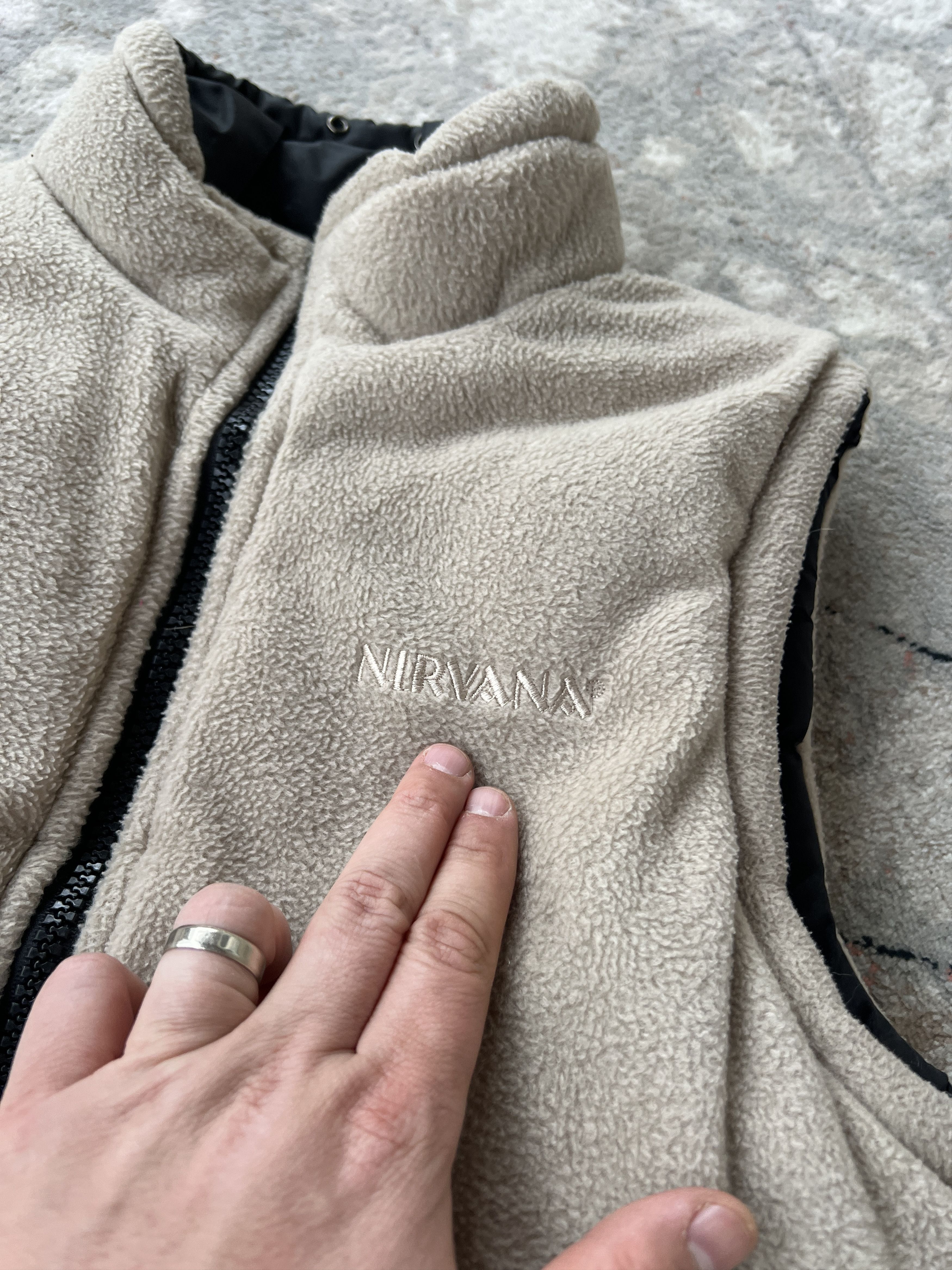 Nirvana NIRVANA Kurt Cobain Reversible Vintage Vest Size US S / EU 44-46 / 1 - 11 Thumbnail