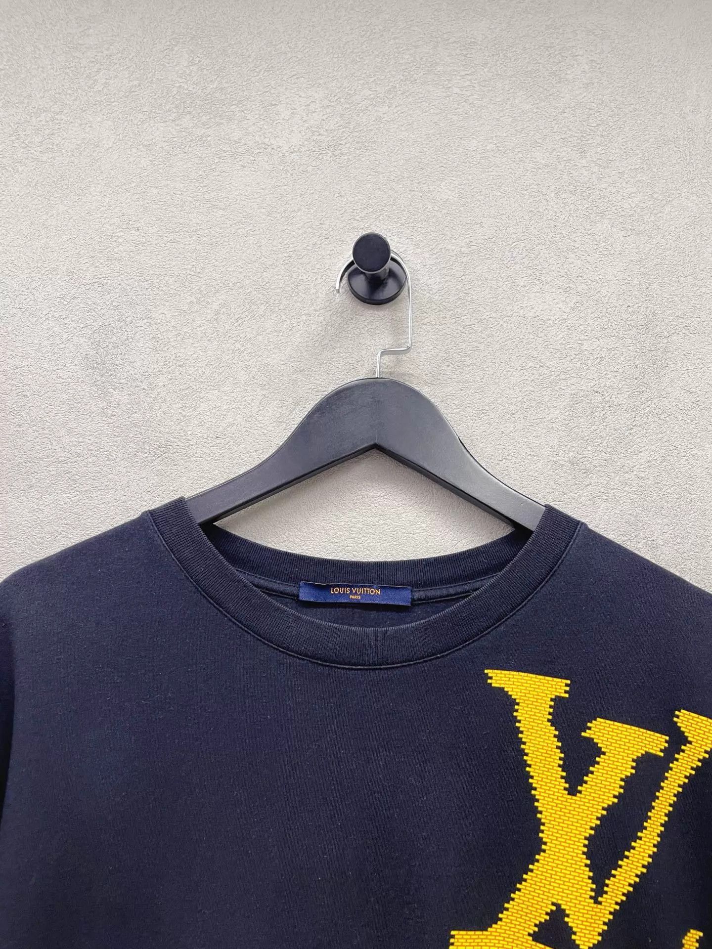 Louis Vuitton LV black & yellow block logo short tee oversized size M Size US M / EU 48-50 / 2 - 4 Thumbnail
