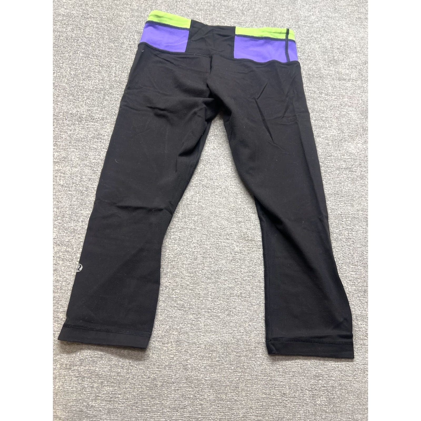 Lululemon Lululemon Run Inspire Crop II Leggings Womens Size 6 Black 21” Reversible Size 28" / US 6 / IT 42 - 5 Thumbnail