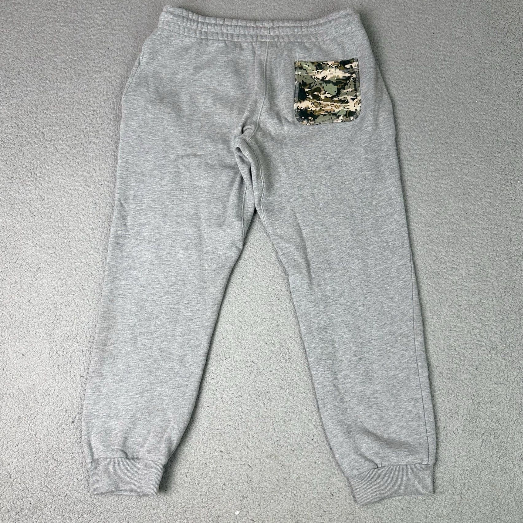 Nike Nike Knows FB Sweatpants Mens Large Gray Camo Pockets Heavyweight Essential Rare Pants Size US 33 - 6 Thumbnail