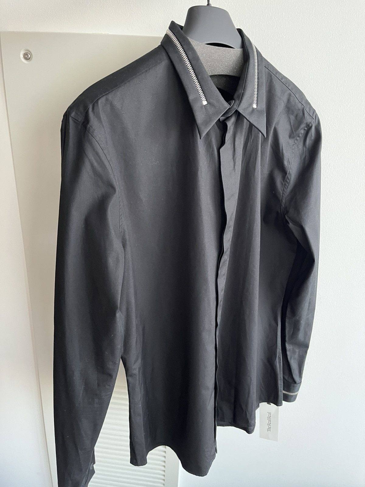 Givenchy $2k Givenchy Super Runway Zipper Shirt Perfect Condition Size US L / EU 52-54 / 3 - 14 Thumbnail
