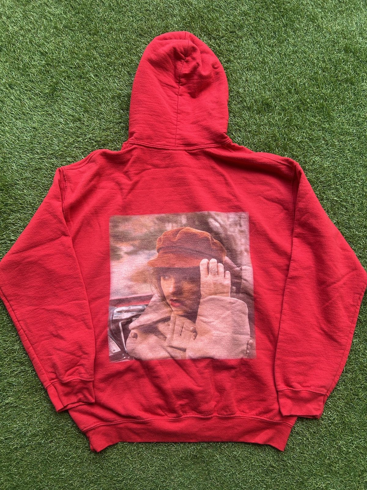 Band Tees Taylor Swift Red (Taylor’s Version) Hoodie Size US M / EU 48-50 / 2 - 4 Thumbnail
