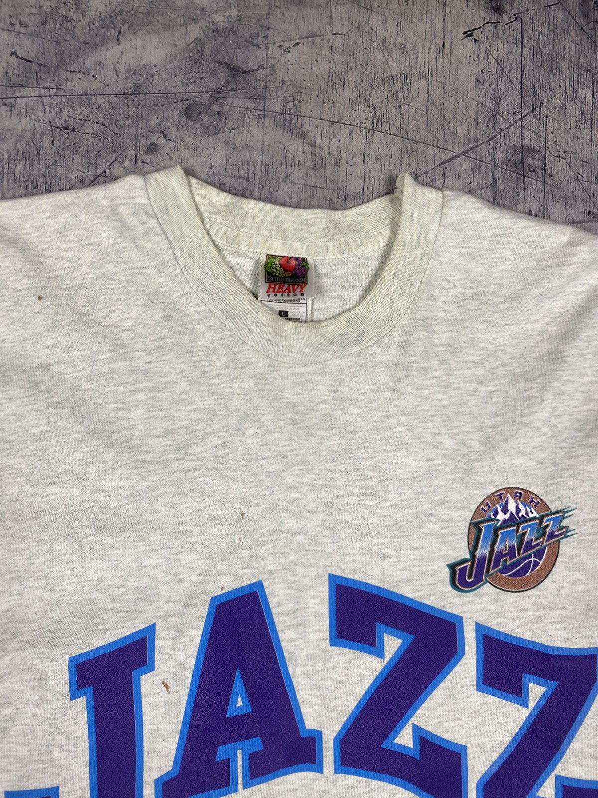 NBA × Vintage Vintage 90s Utah Jazz NBA T shirt Tee Size S Size US L / EU 52-54 / 3 - 7 Thumbnail